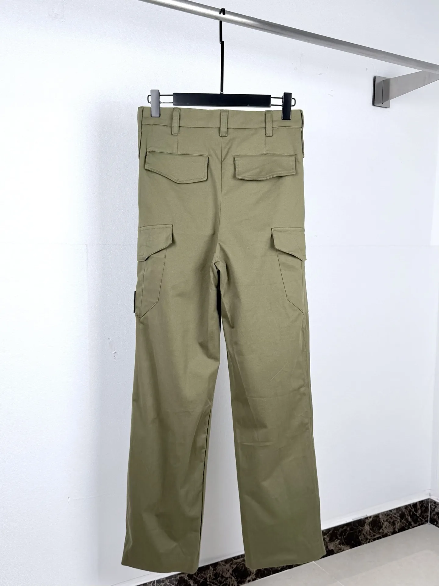 Embroidered Logo Cotton-Blend Cargo Trousers D35021298 — view 3