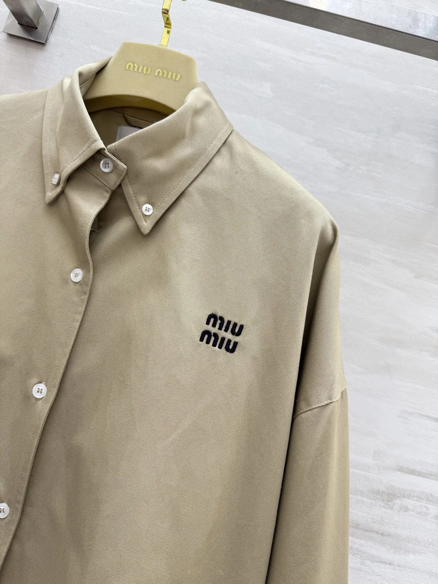 Embroidered Logo Button-Up Bomber Jacket D35015160 — view 6