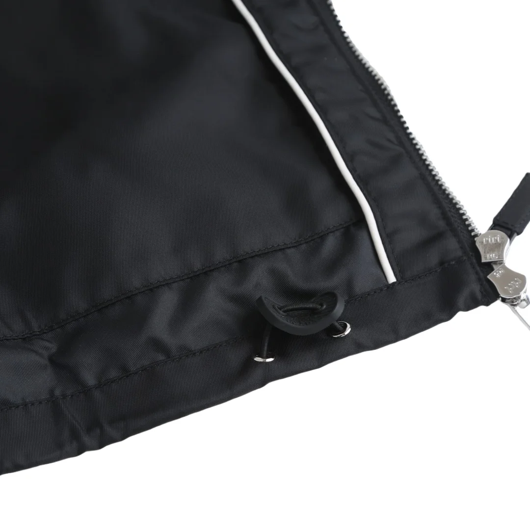 Re-Nylon Hooded Jacket with Enamel Triangle Logo D35014186 — view 11