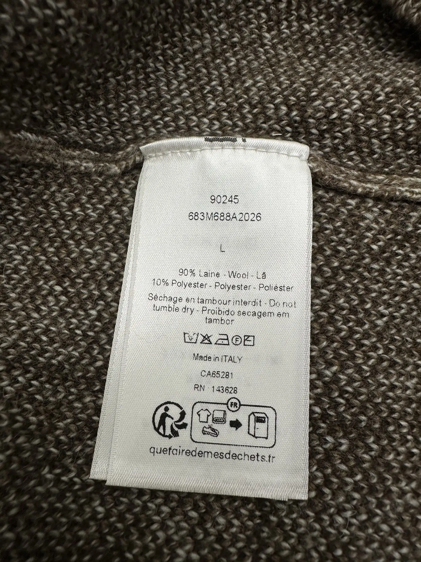 Cannage Jacquard Medaillon Crew-Neck Sweater D35022738 — view 9