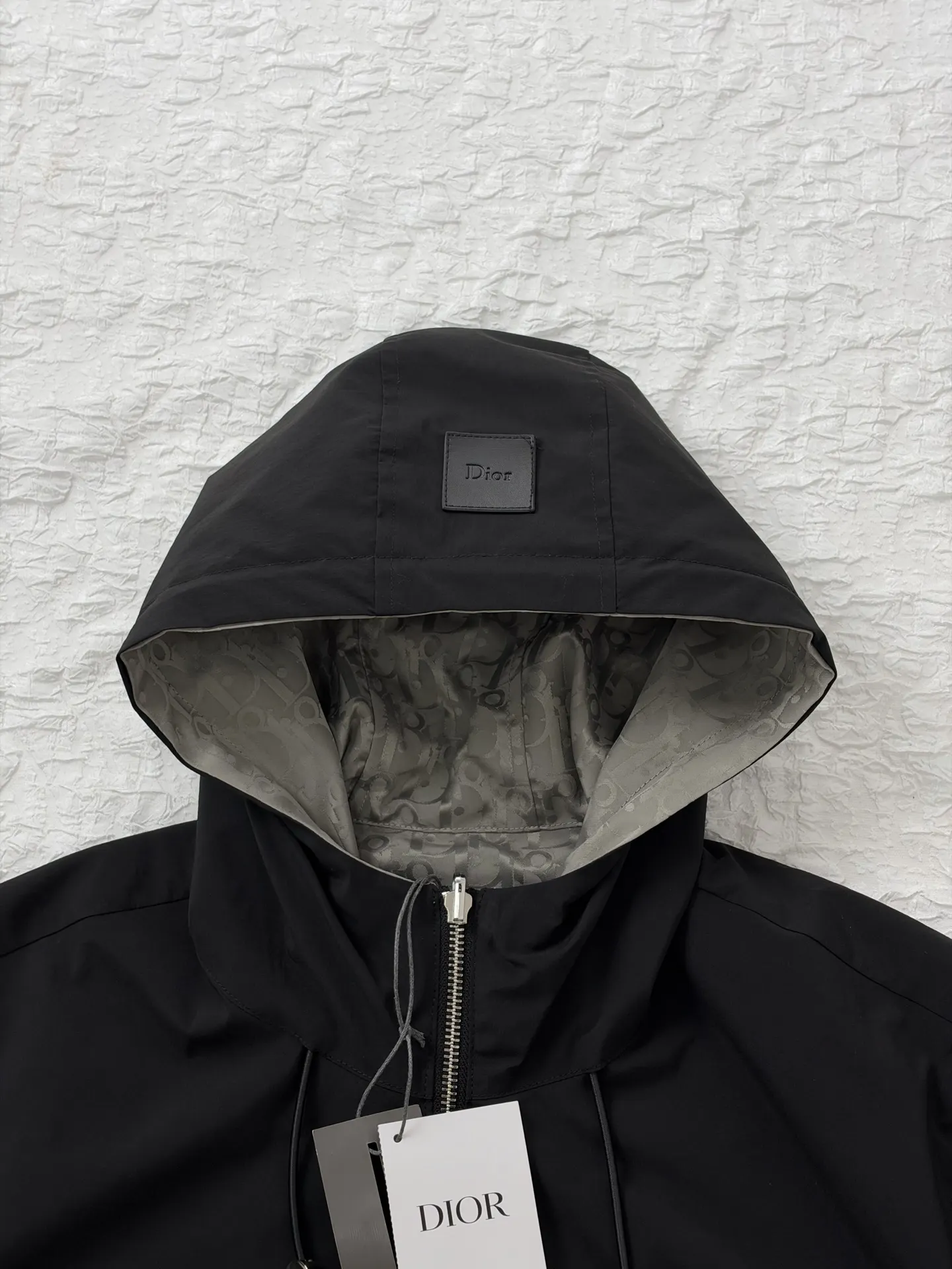 Oblique Jacquard Reversible Hooded Jacket D35520472 — view 7