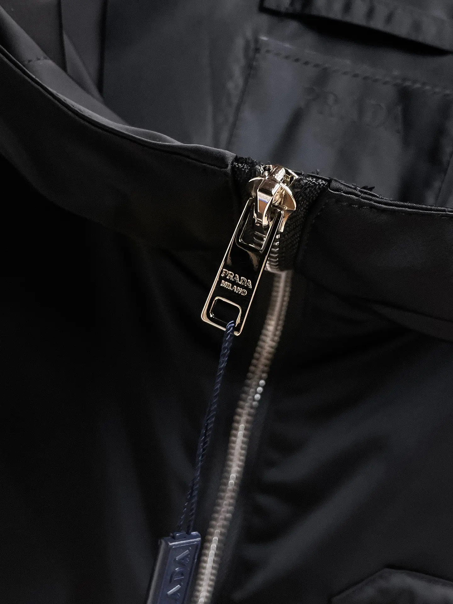 Logo-Appliquéd Hooded Shell Jacket D36015085 — view 6