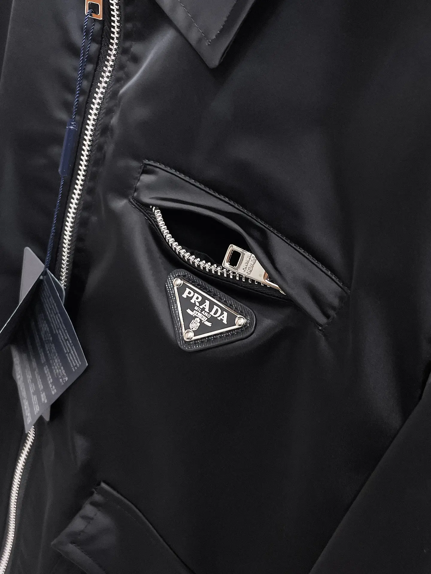 Logo-Appliquéd Re-Nylon Harrington Jacket D36015087 — view 5
