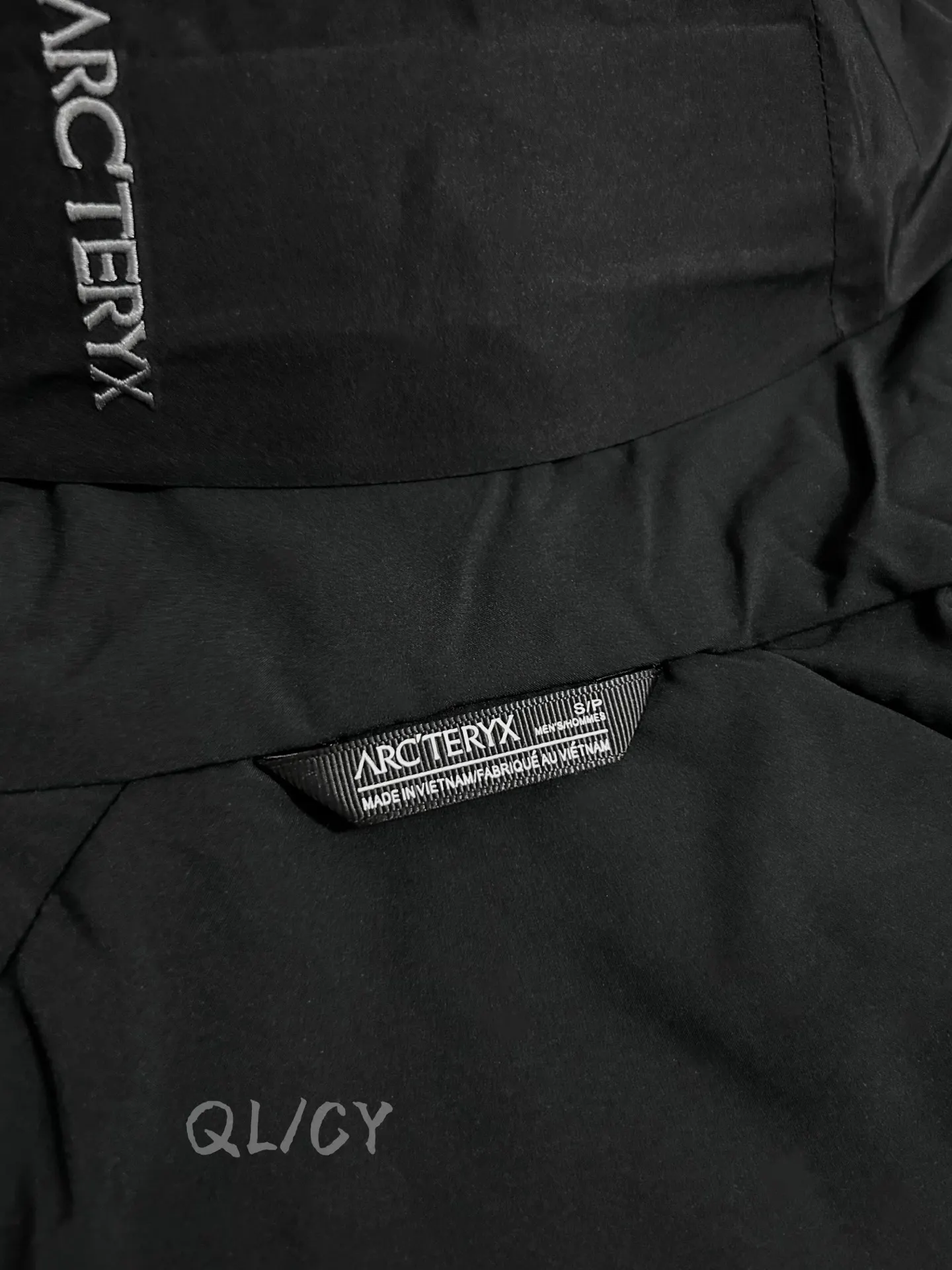 Solano GORE-TEX Insulated Hooded Jacket D36020865 — view 5