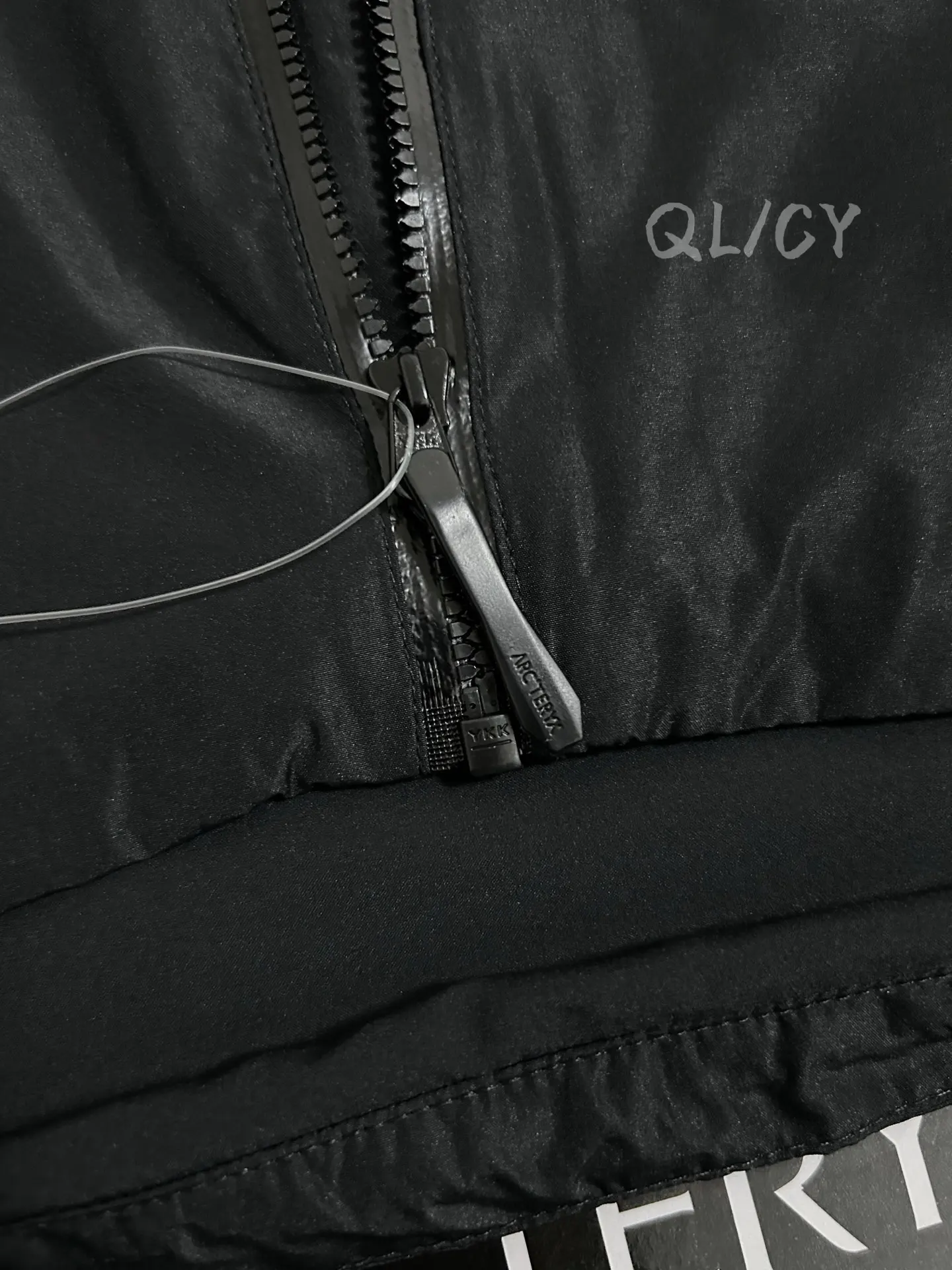 Solano GORE-TEX Insulated Hooded Jacket D36020865 — view 7