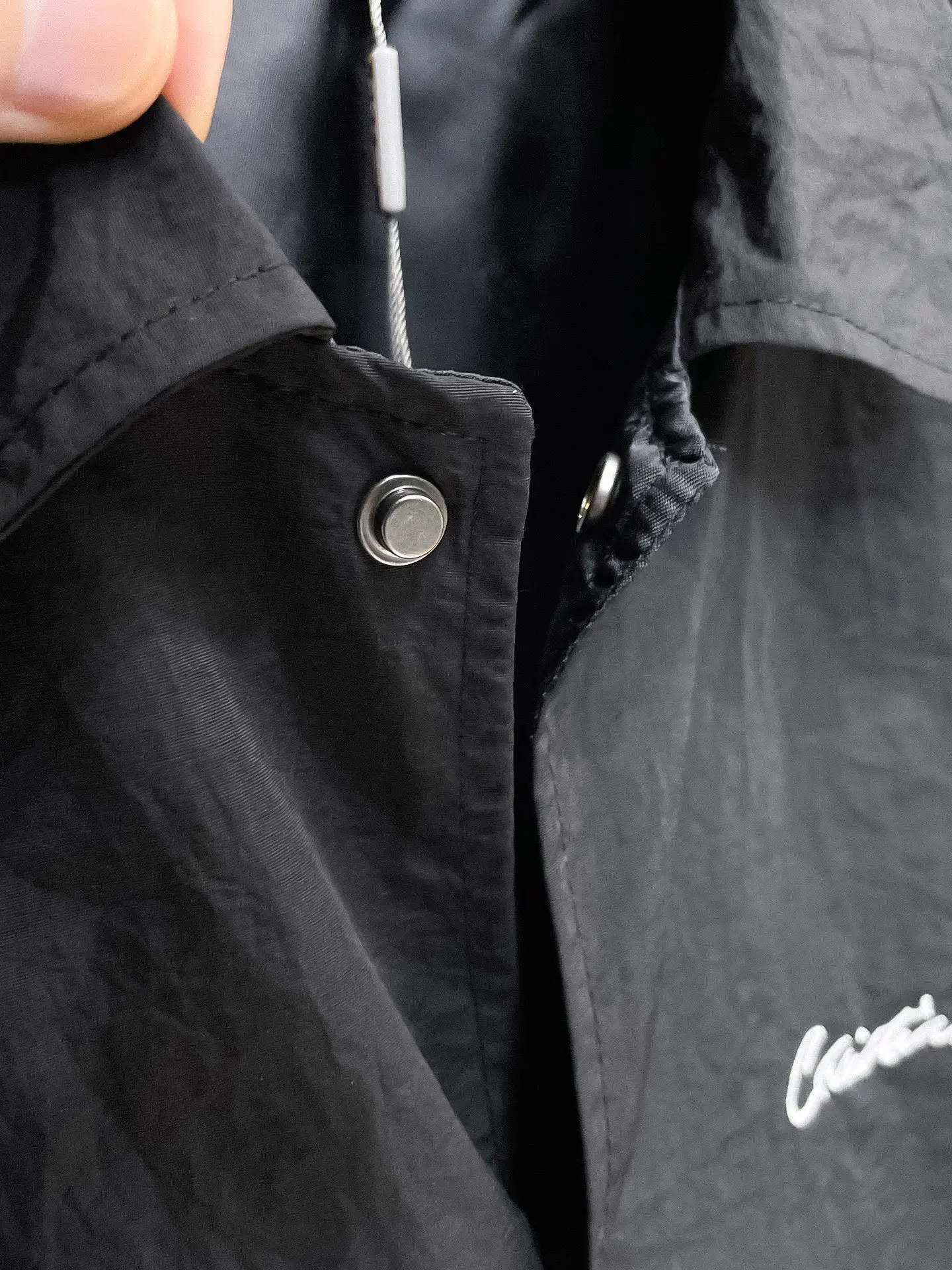 Logo-Embroidered Technical Coach Jacket D36015077 — view 6