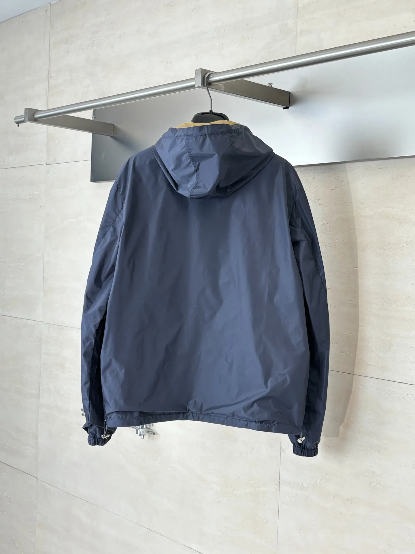 Re-Nylon Reversible Hooded Windbreaker D36018615 — view 2