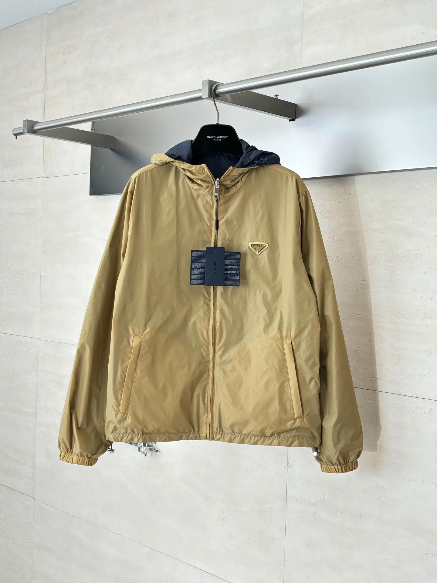 Re-Nylon Reversible Hooded Windbreaker D36018615 — view 3
