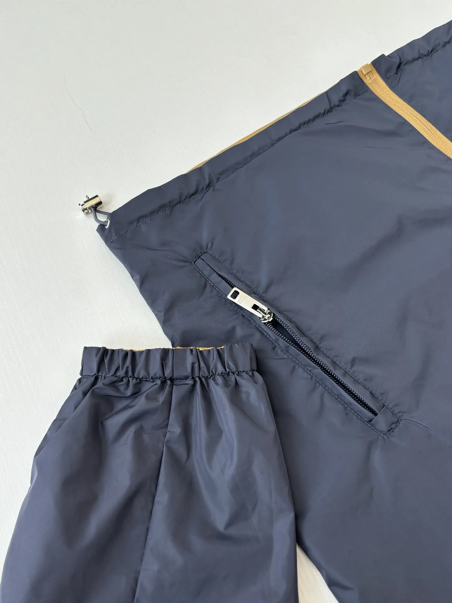 Re-Nylon Reversible Hooded Windbreaker D36018615 — view 13