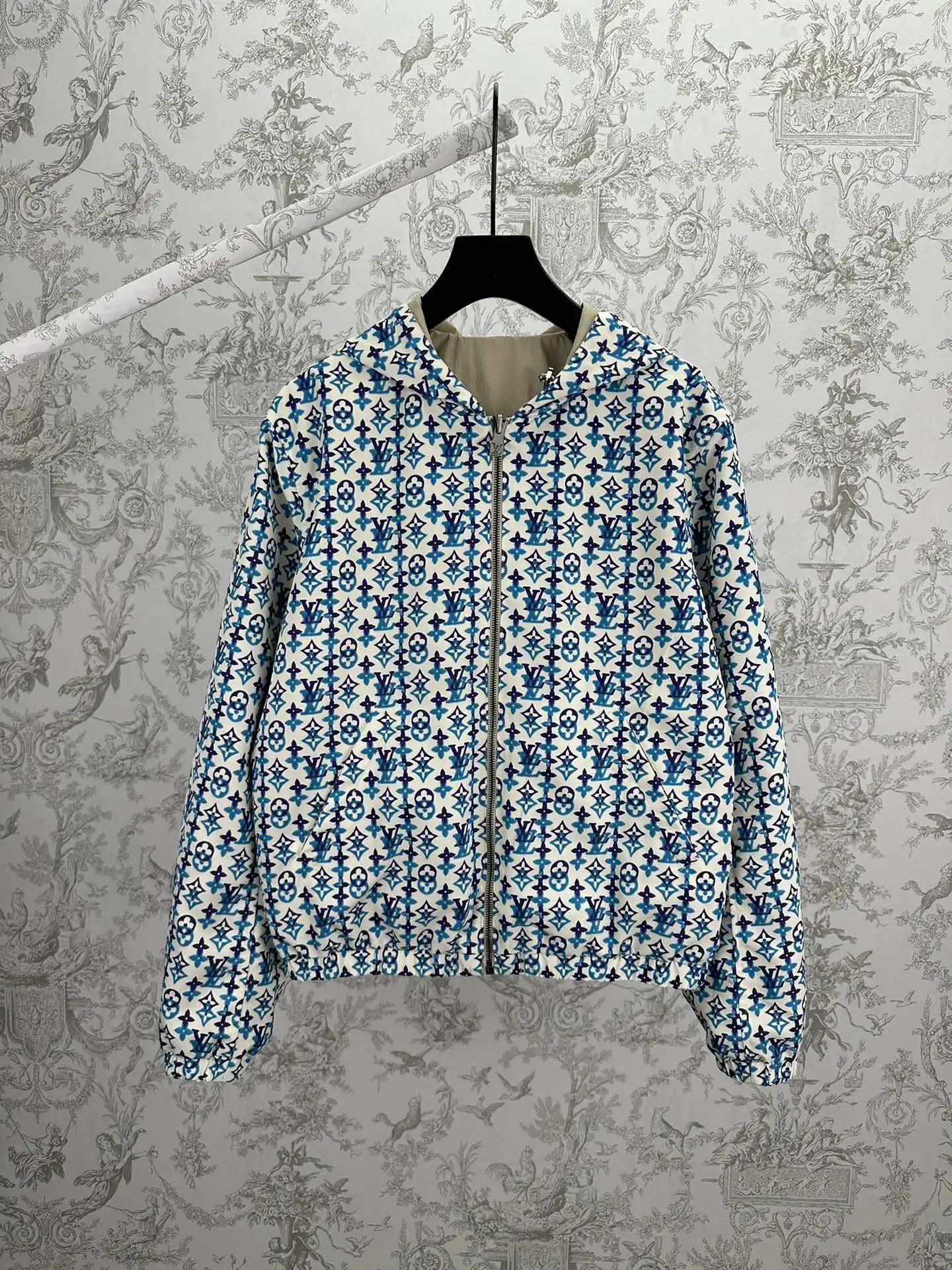 Reversible Monogram Overlap Windbreaker D37014391