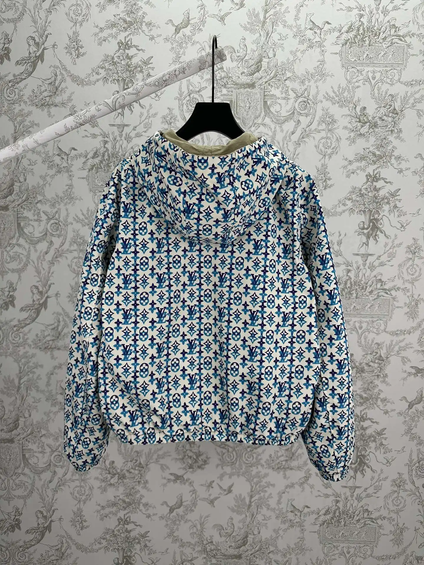 Reversible Monogram Overlap Windbreaker D37014391 — view 2