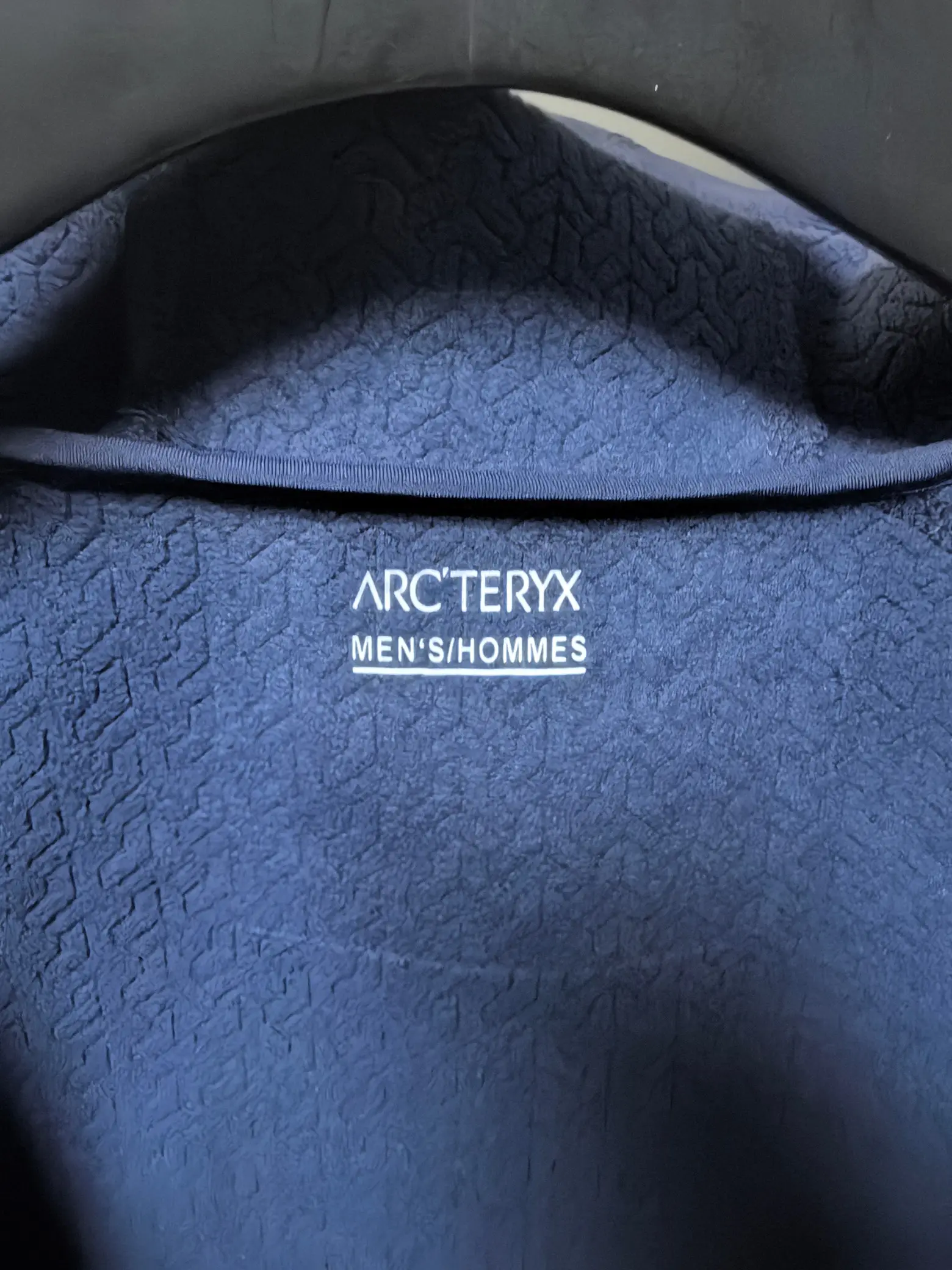 Logo-Print Hooded Softshell Jacket D37022096 — view 11