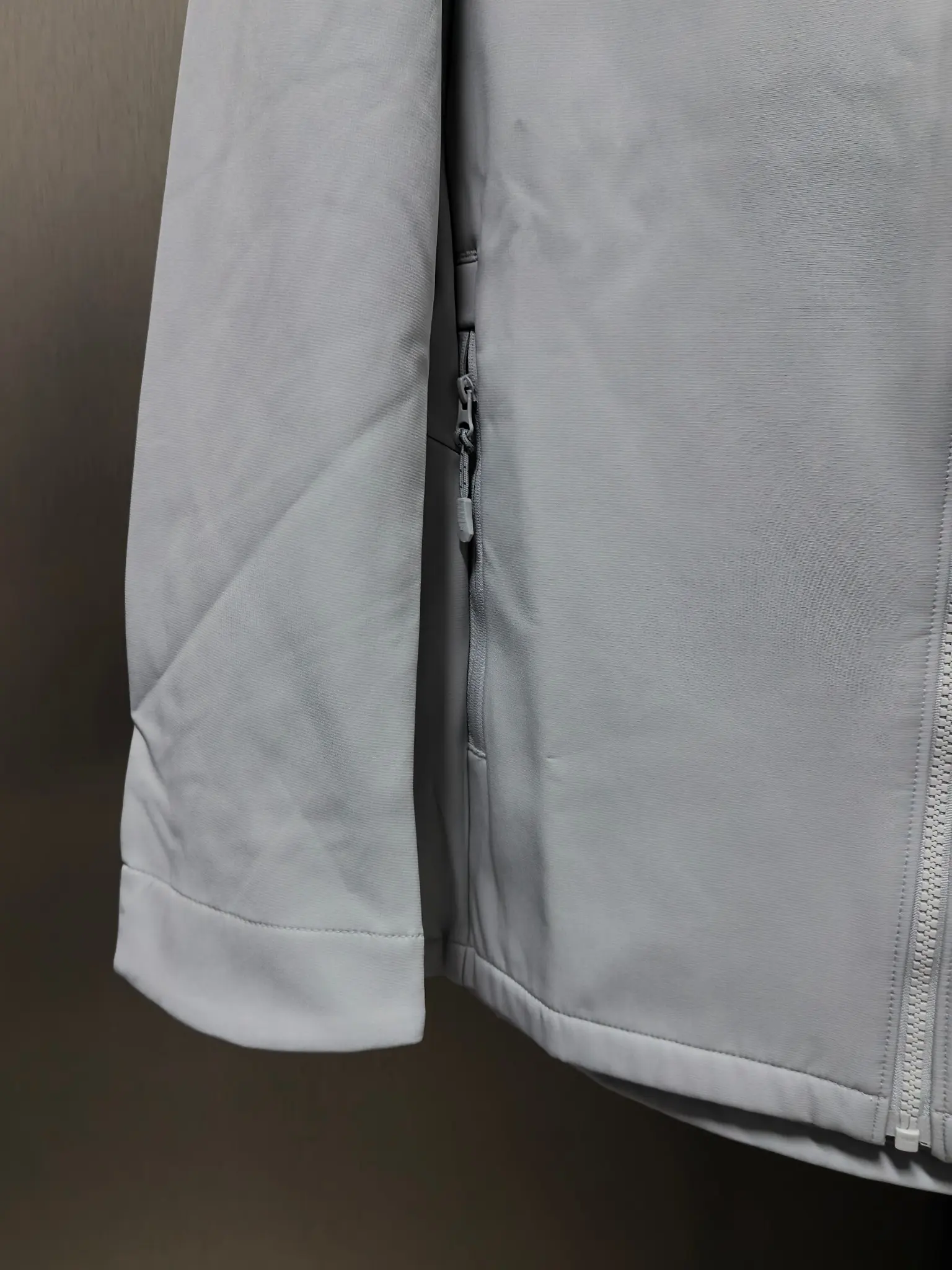 Hooded Softshell Performance Jacket D37022098 — view 5