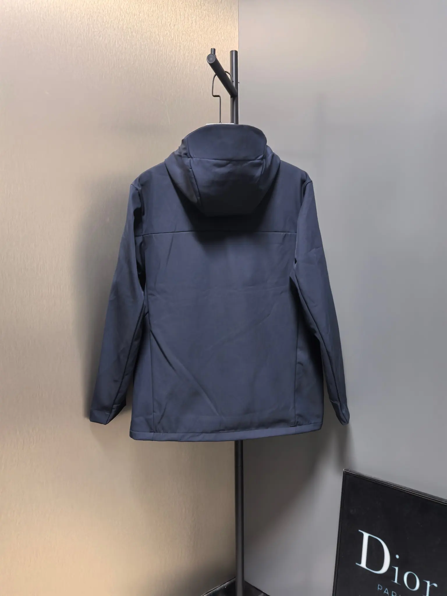 Hooded Softshell Performance Jacket D37022099 — view 7