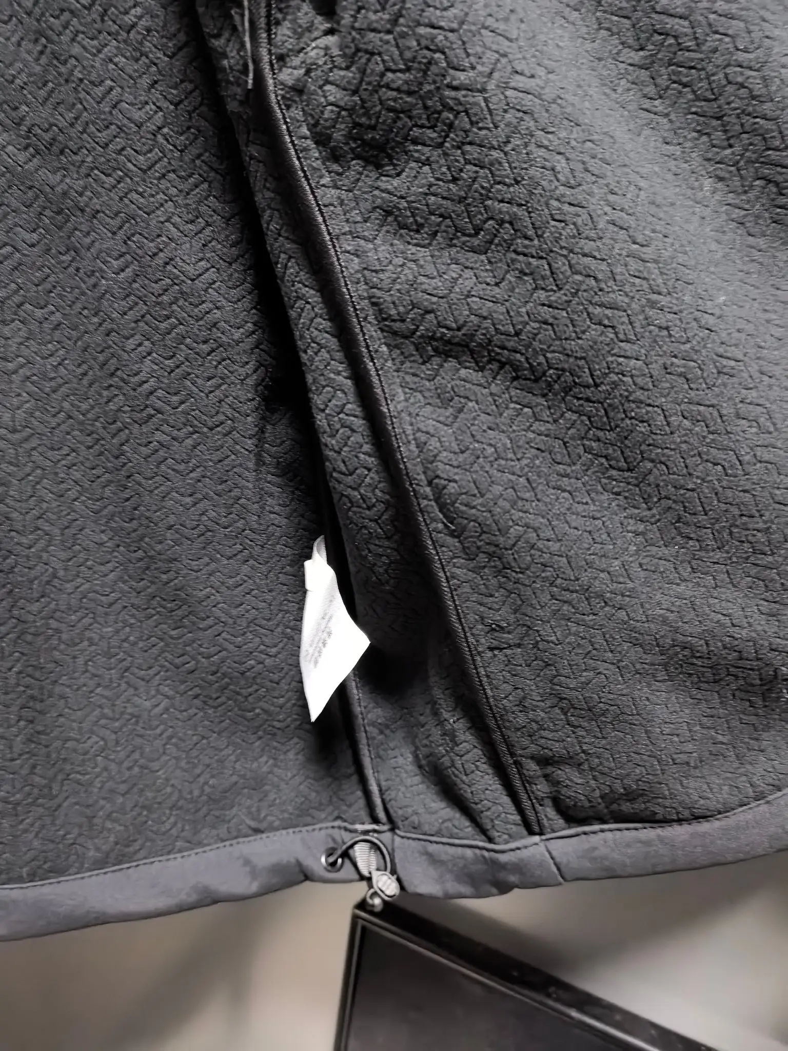 Hooded Softshell Performance Jacket D37022092 — view 10