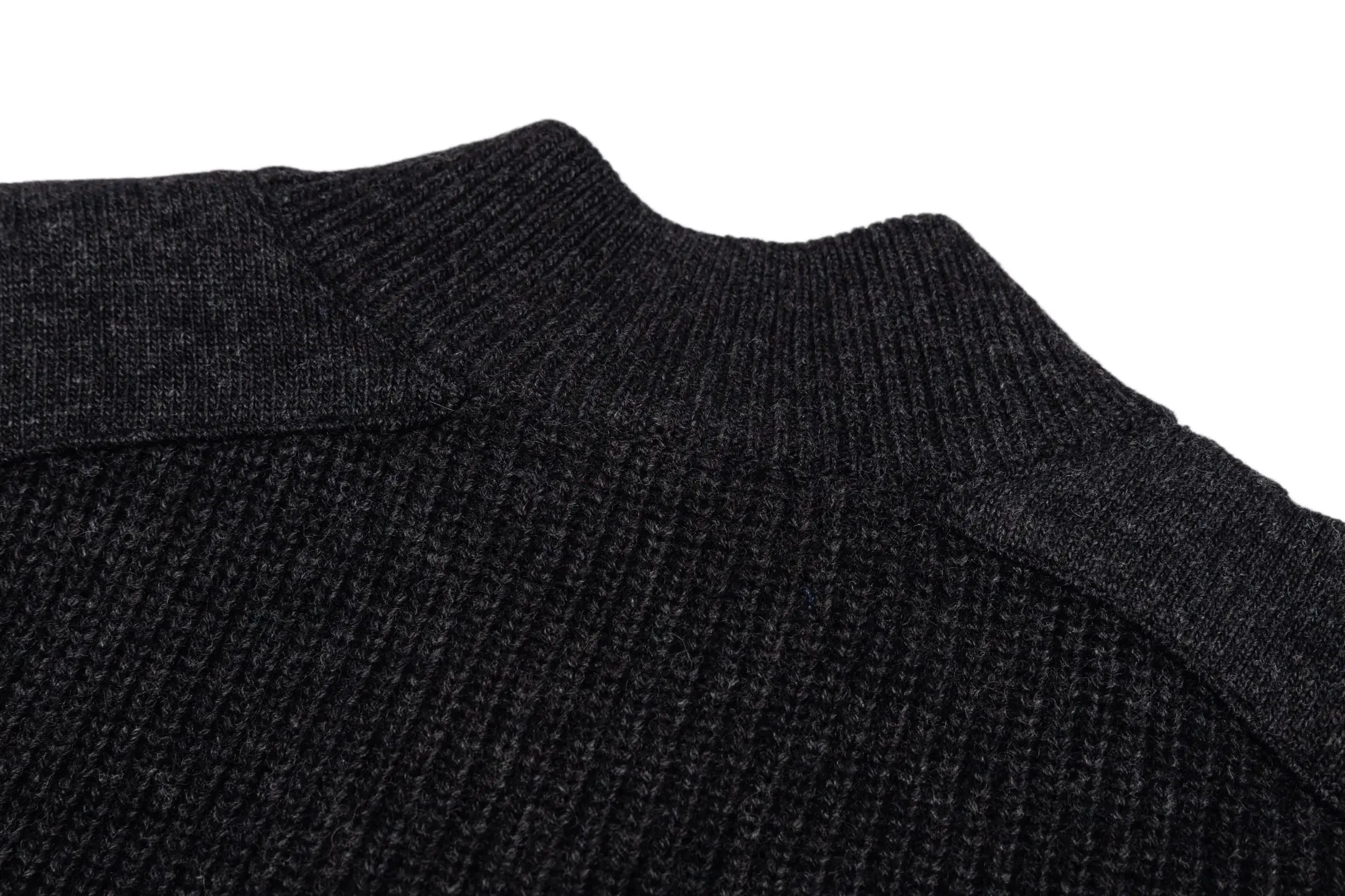 Mock-Neck Buttoned Wool-Blend Knit Jacket D37022462 — view 4
