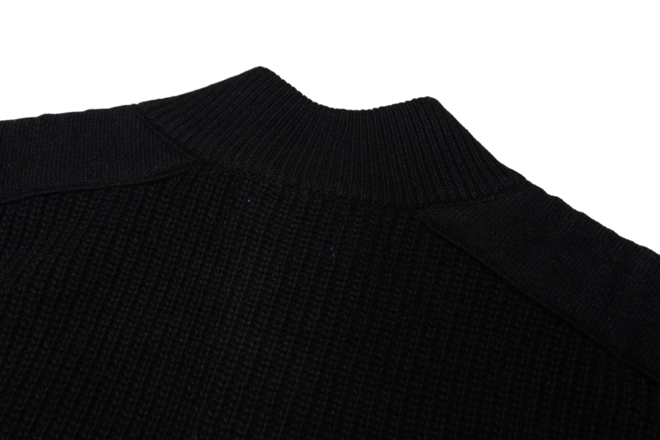 Ribbed Wool Mock-Neck Cardigan D37022463 — view 4