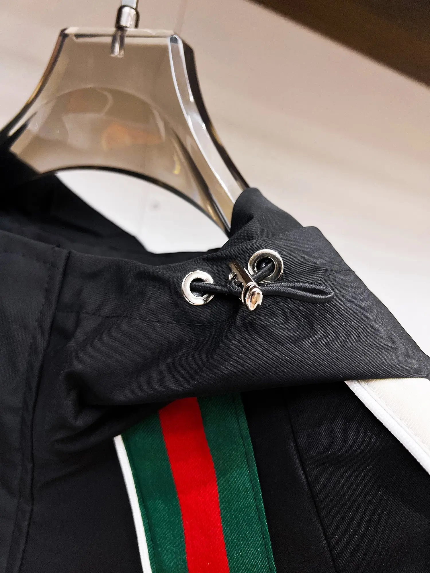 Web-Stripe Hooded Shell Jacket D38015127 — view 7