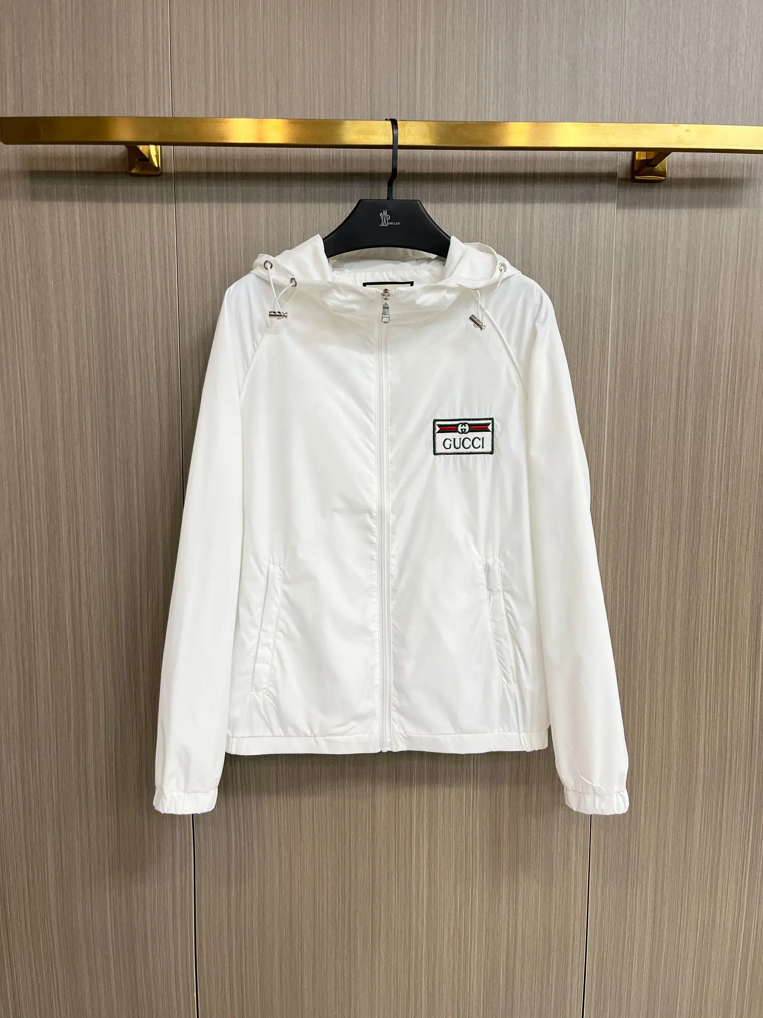Logo-Patch Hooded Windbreaker Jacket D38014775