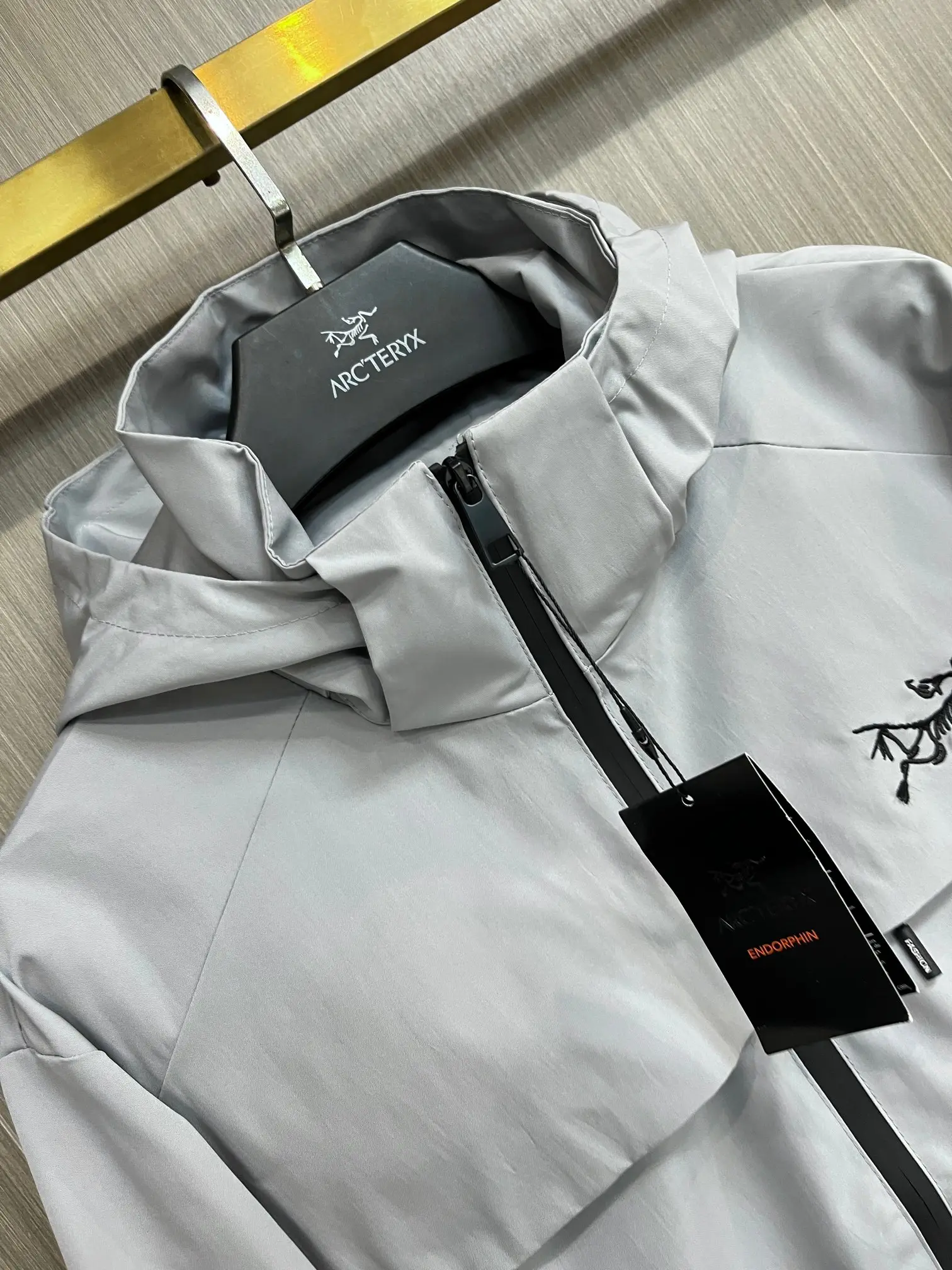 Hooded Technical Shell Jacket D38014705 — view 3