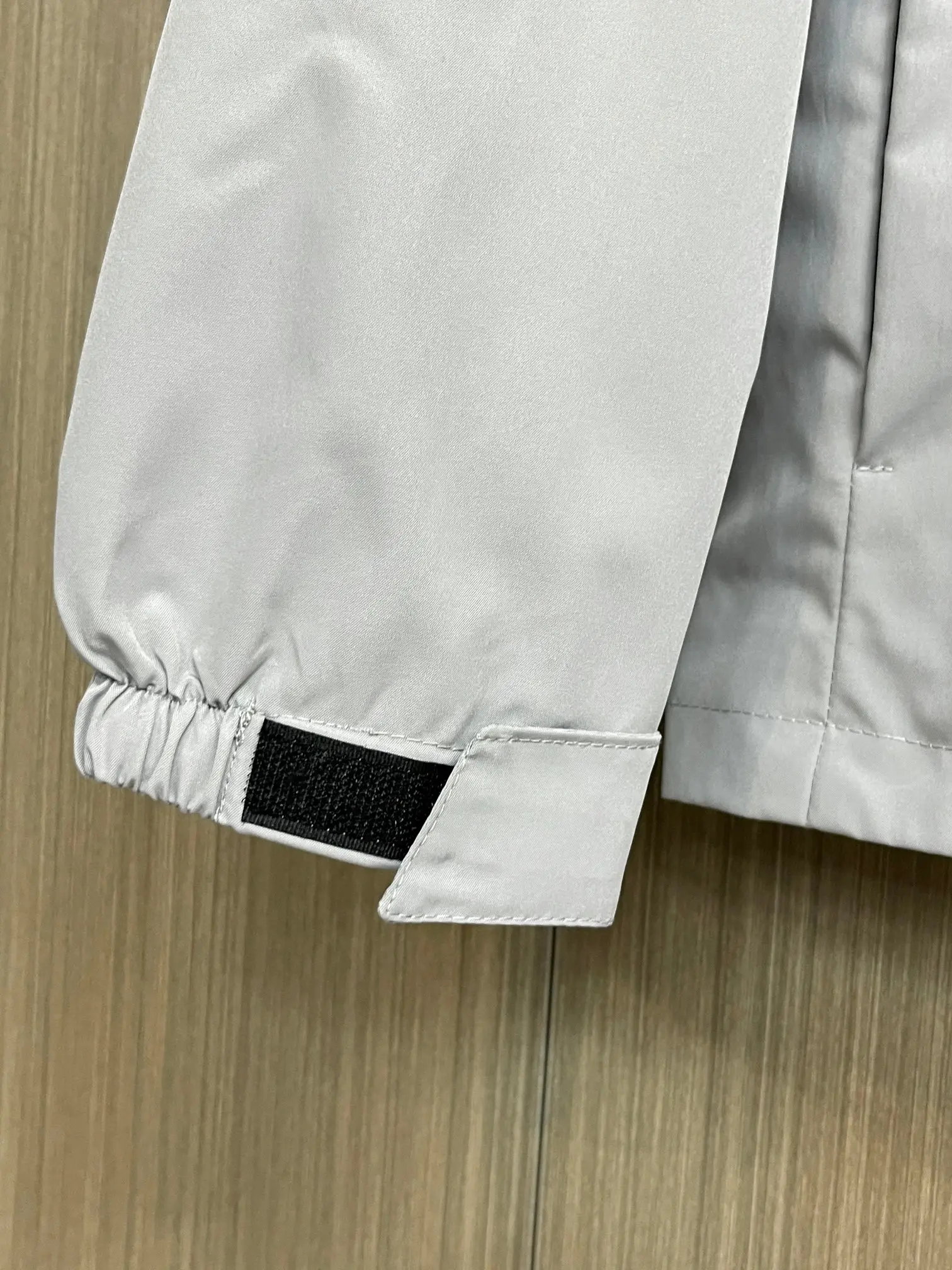 Hooded Technical Shell Jacket D38014705 — view 9