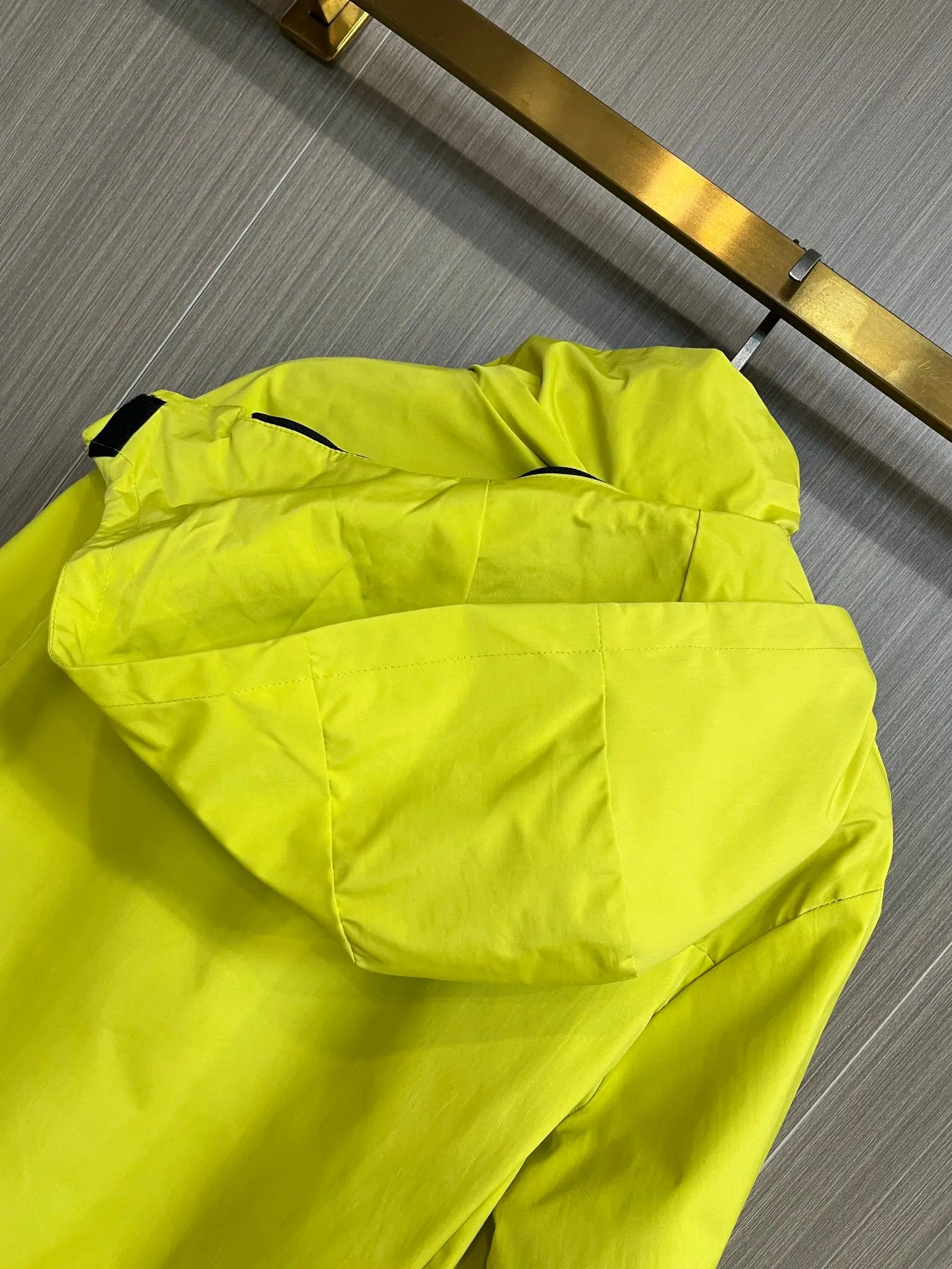 Hooded Technical Shell Jacket D38014721 — view 4