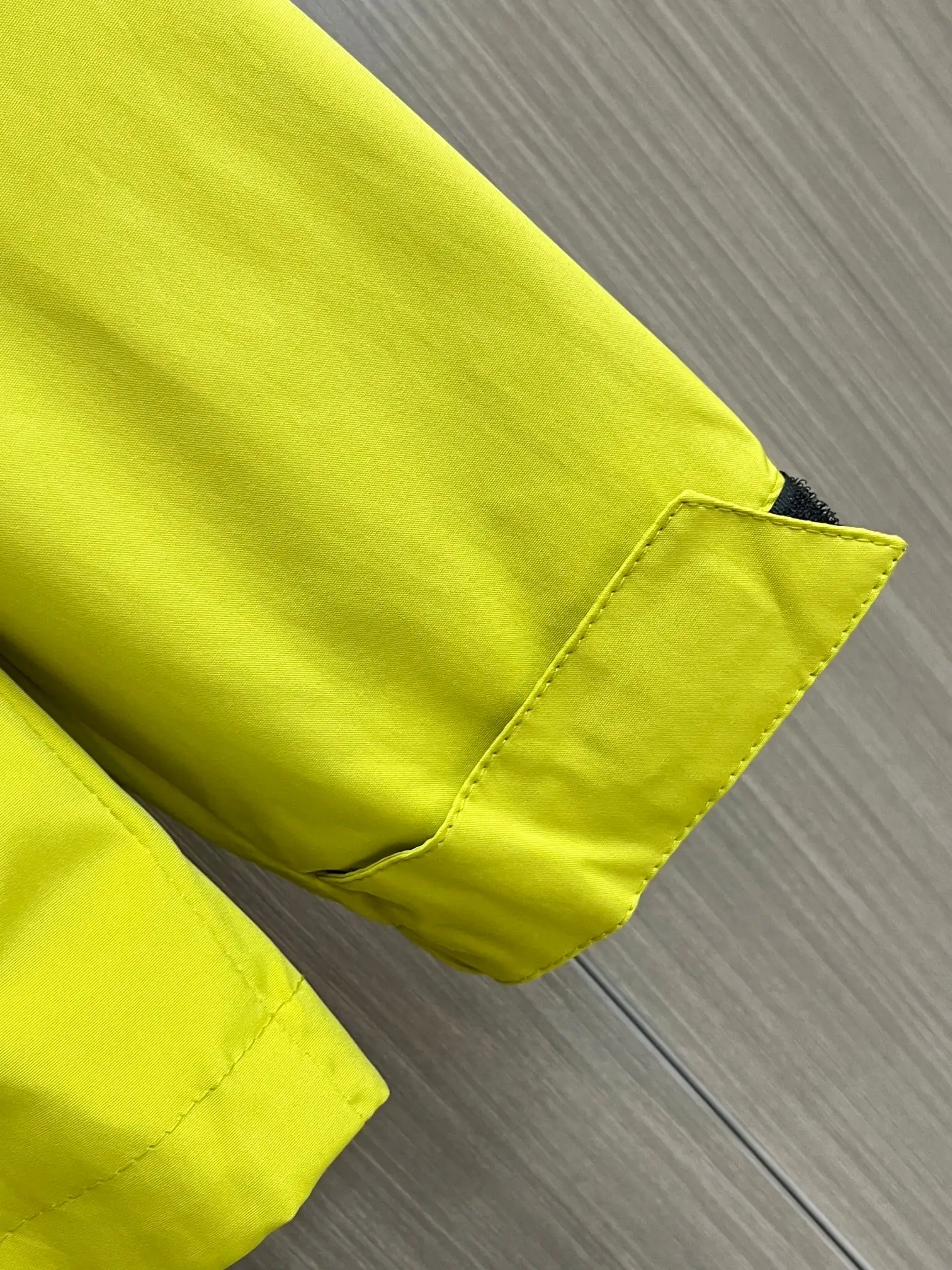 Hooded Technical Shell Jacket D38014721 — view 9