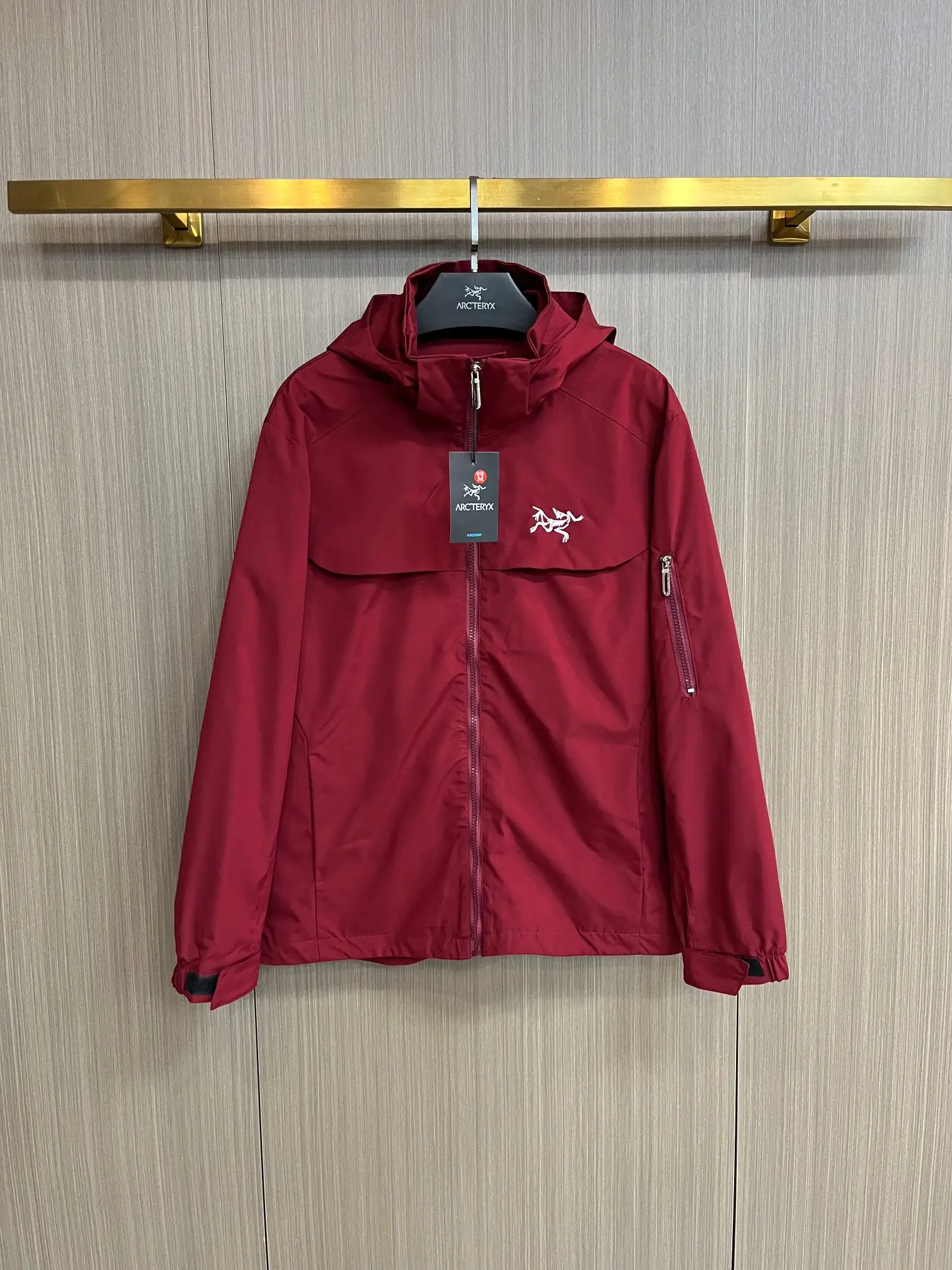 Arc'teryx Hooded Performance Shell Jacket D38014725
