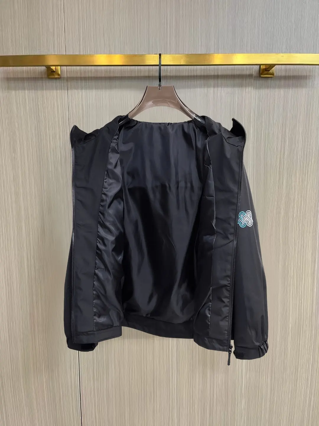 Arc'teryx Hooded Performance Shell Jacket D38014872 — view 3