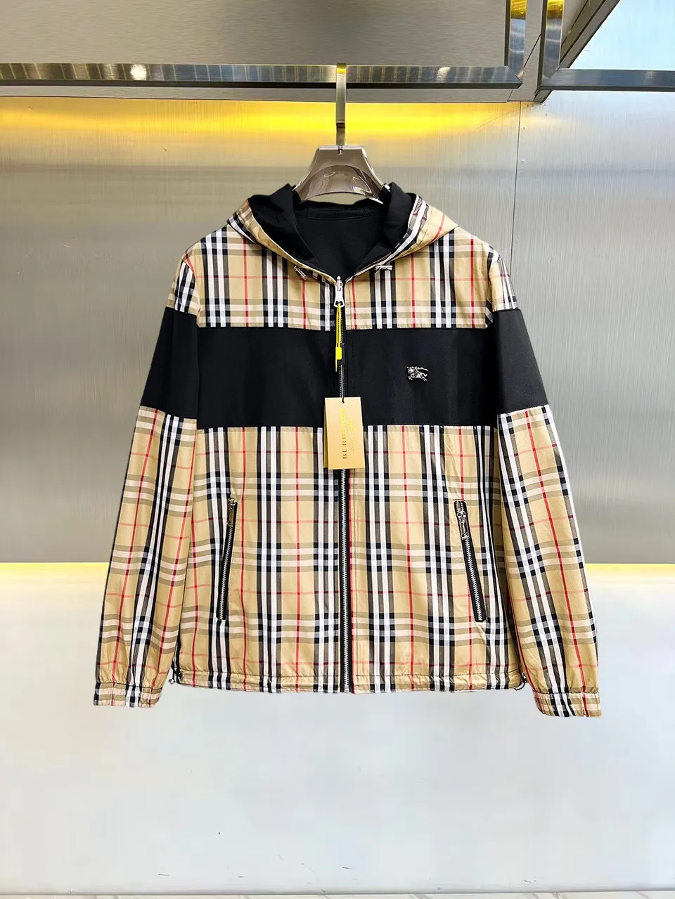 Check Print Hooded Windbreaker Jacket D38015125
