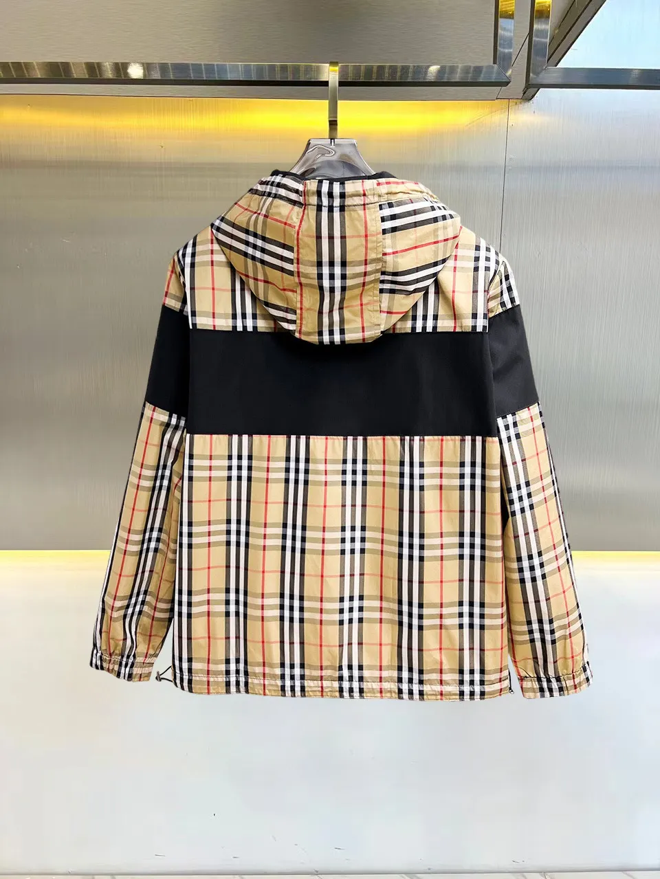Check Print Hooded Windbreaker Jacket D38015125 — view 3