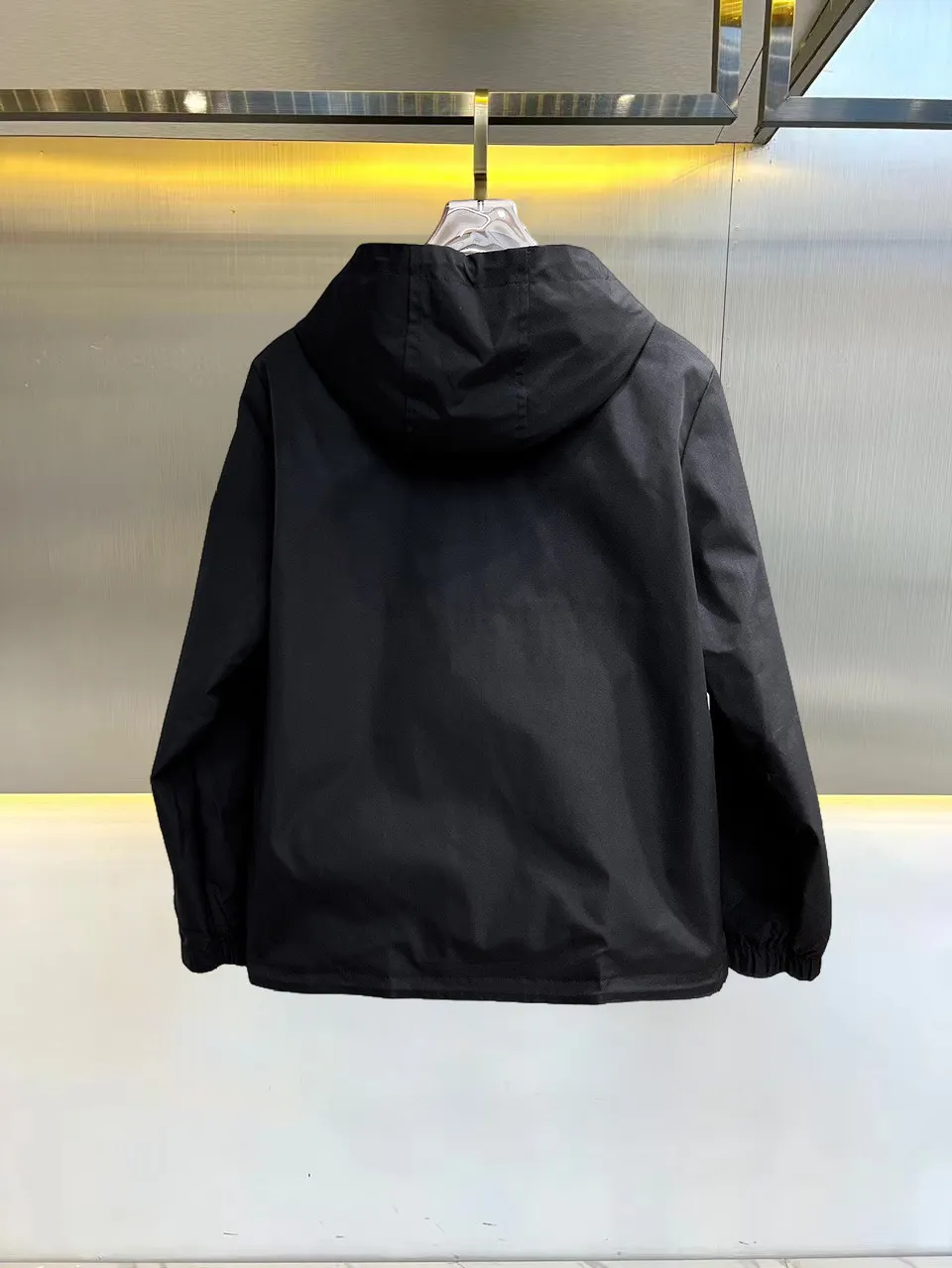 Check Print Hooded Windbreaker Jacket D38015125 — view 4
