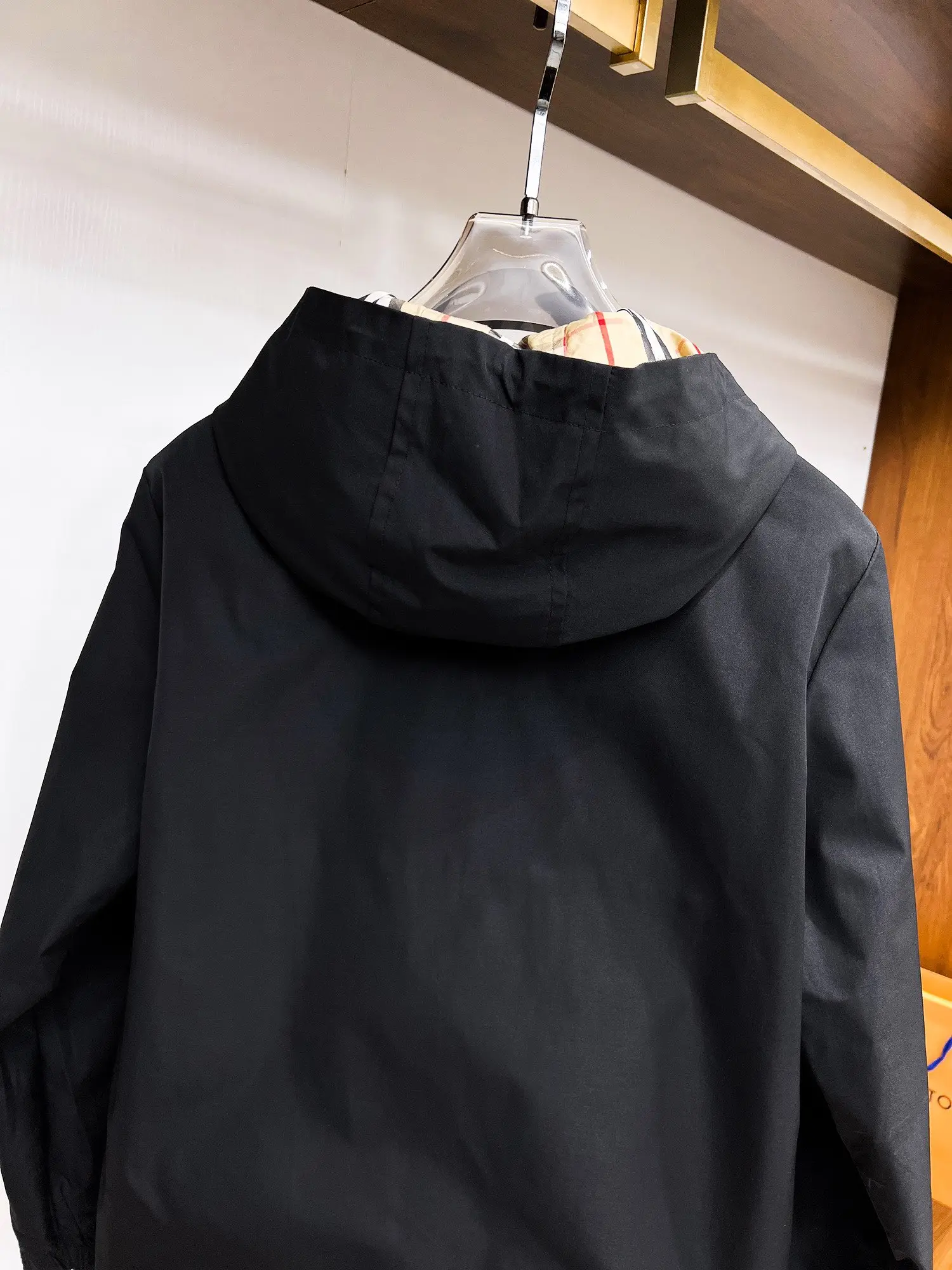 Check Print Hooded Windbreaker Jacket D38015125 — view 15