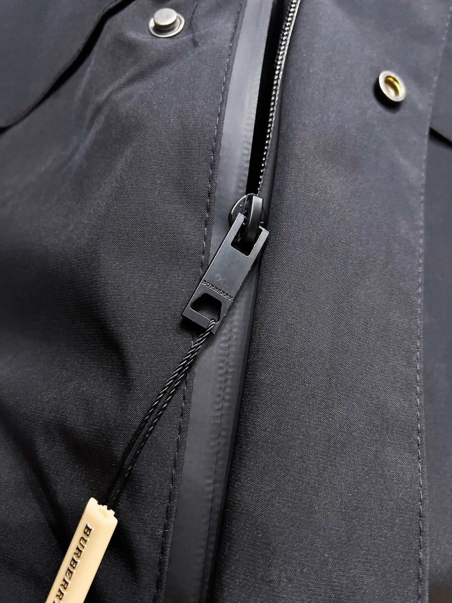 Logo-Patch Hooded Field Jacket D38015101 — view 7