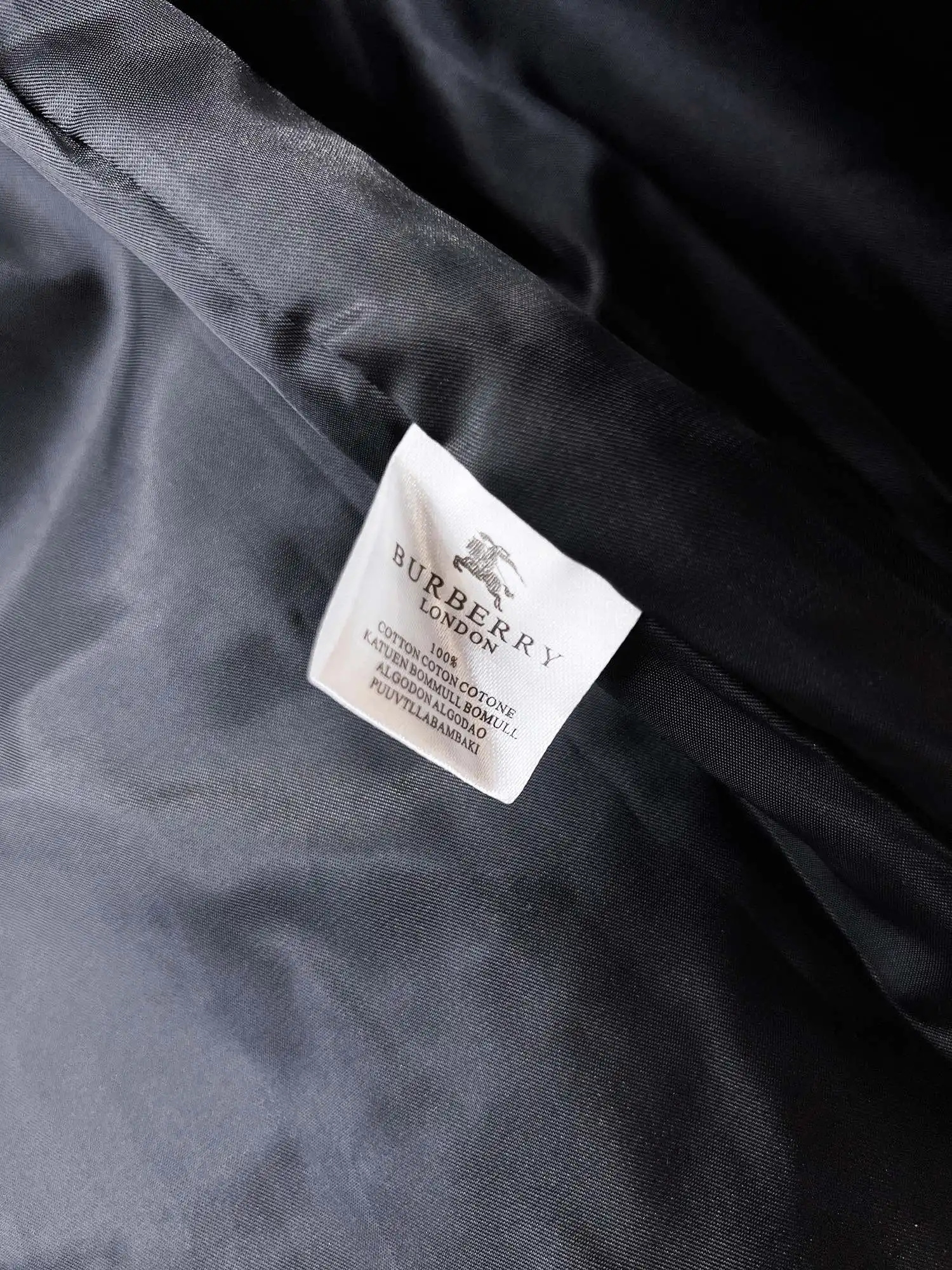 Logo-Patch Hooded Field Jacket D38015101 — view 10