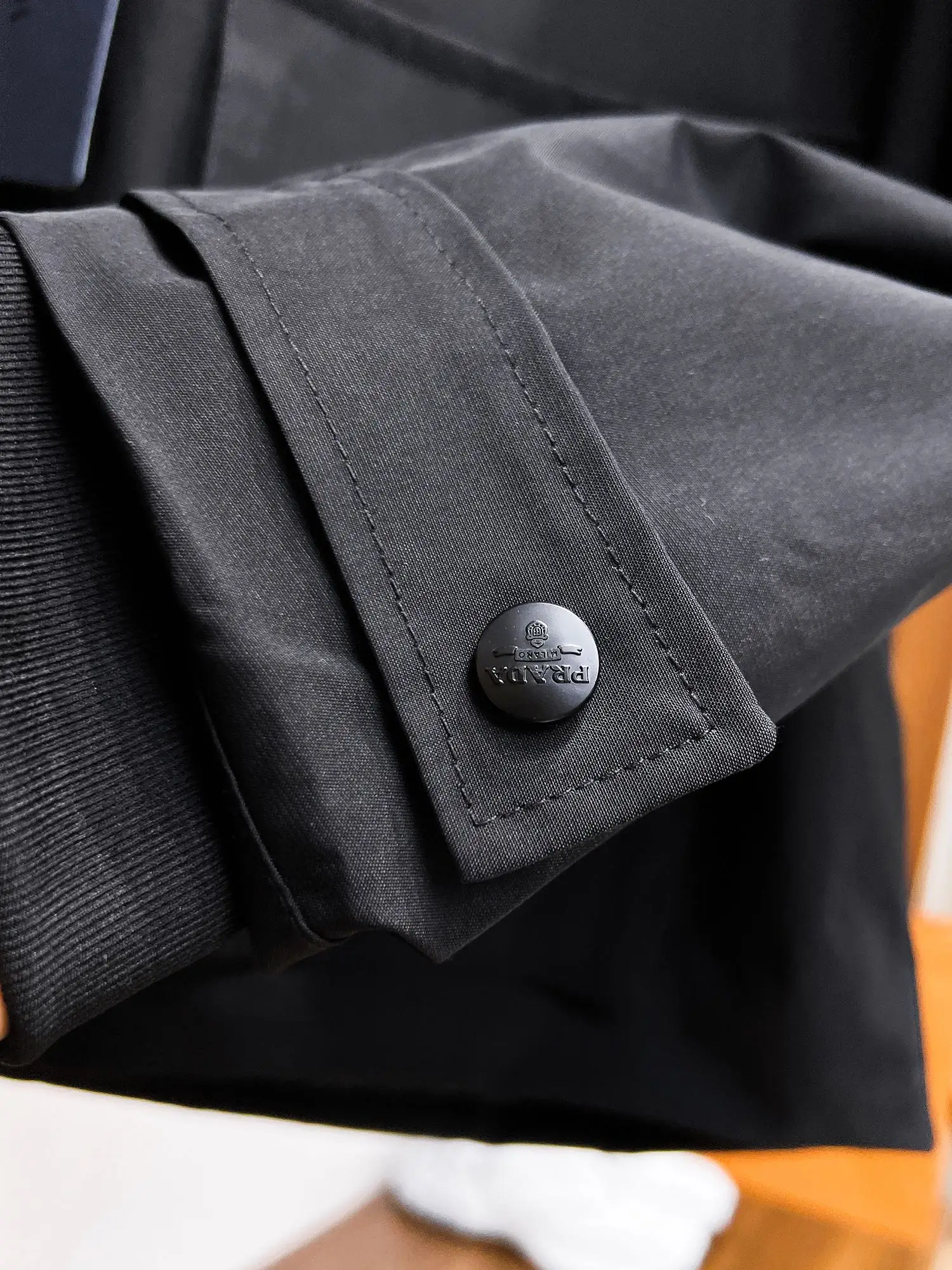 Hooded Technical Fabric Utility Jacket D38015106 — view 13