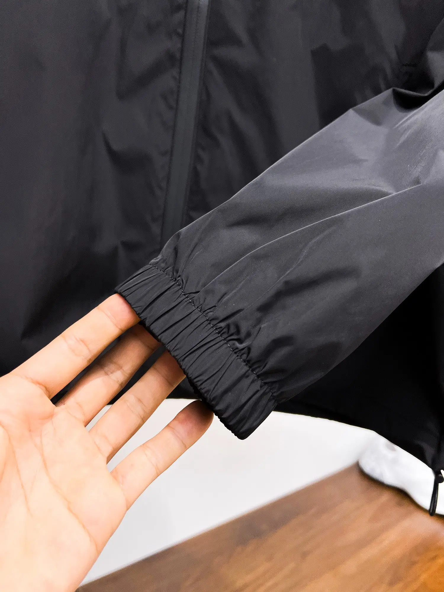 Hooded Nylon Zip-Up Jacket with Arm Pocket D38015109 — view 12