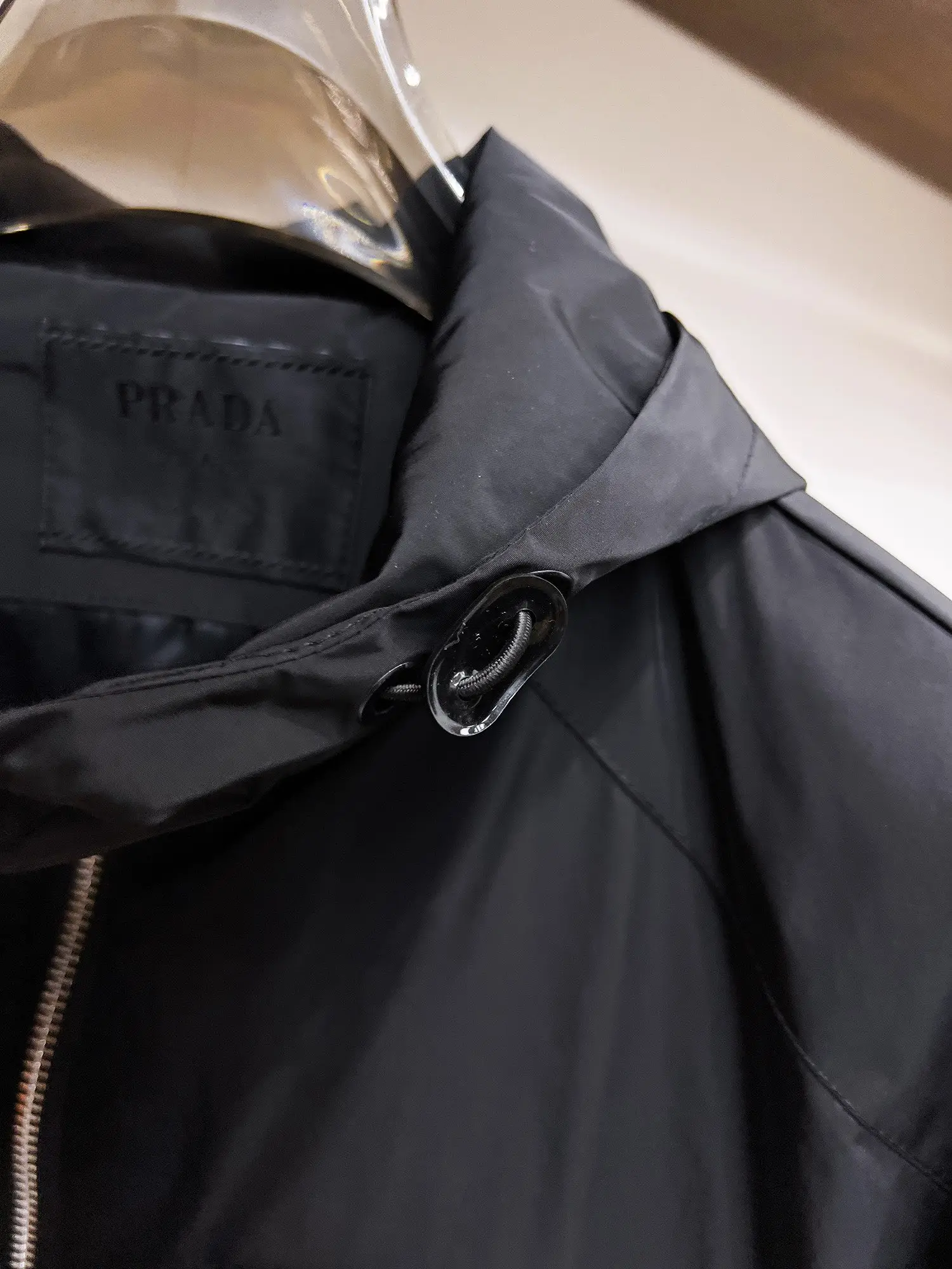 Logo-Plaque Hooded Re-Nylon Jacket D38015120 — view 9