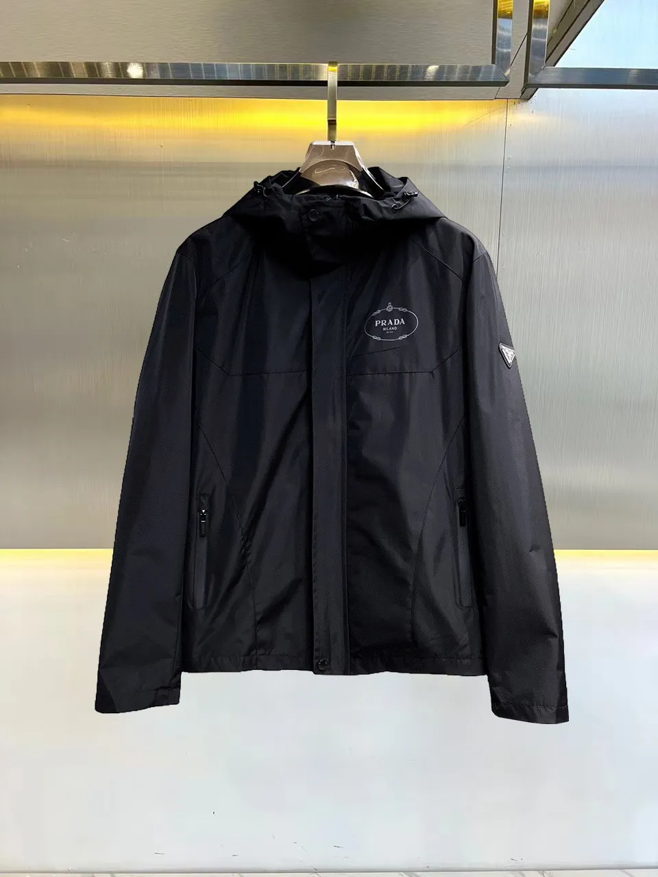 Logo-Print Hooded Shell Jacket D38015117