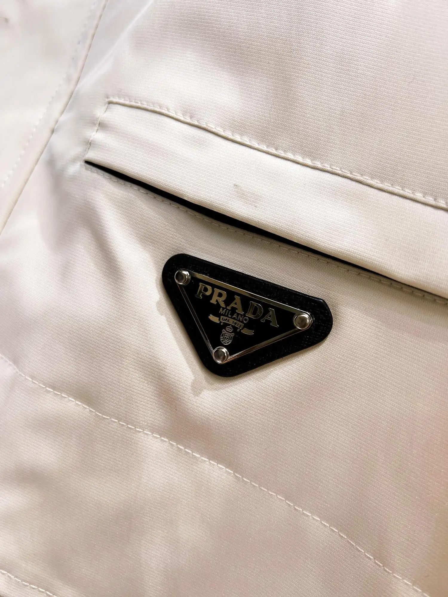 Hooded Technical Shell Jacket D38015123 — view 6