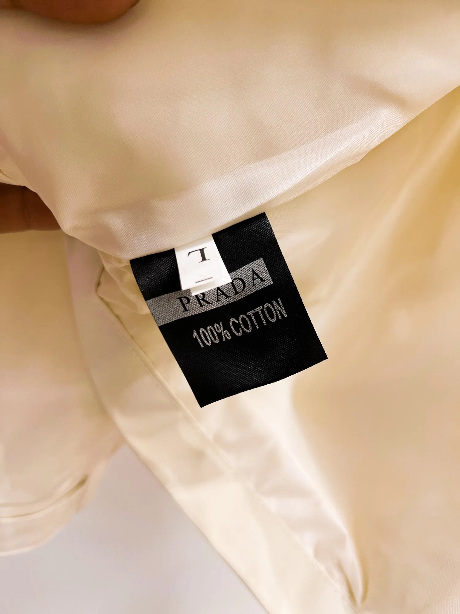 Hooded Technical Shell Jacket D38015123 — view 10