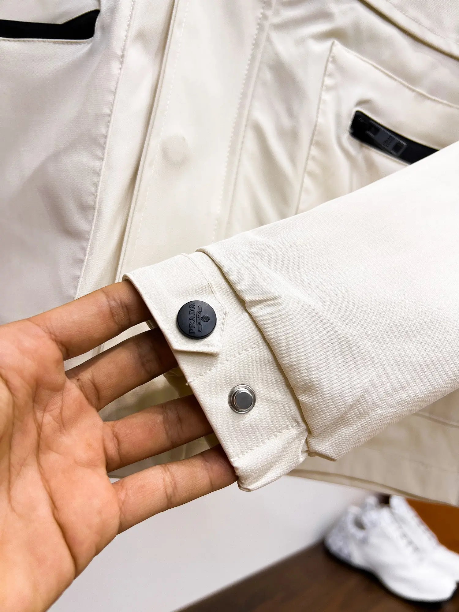Hooded Technical Shell Jacket D38015123 — view 12
