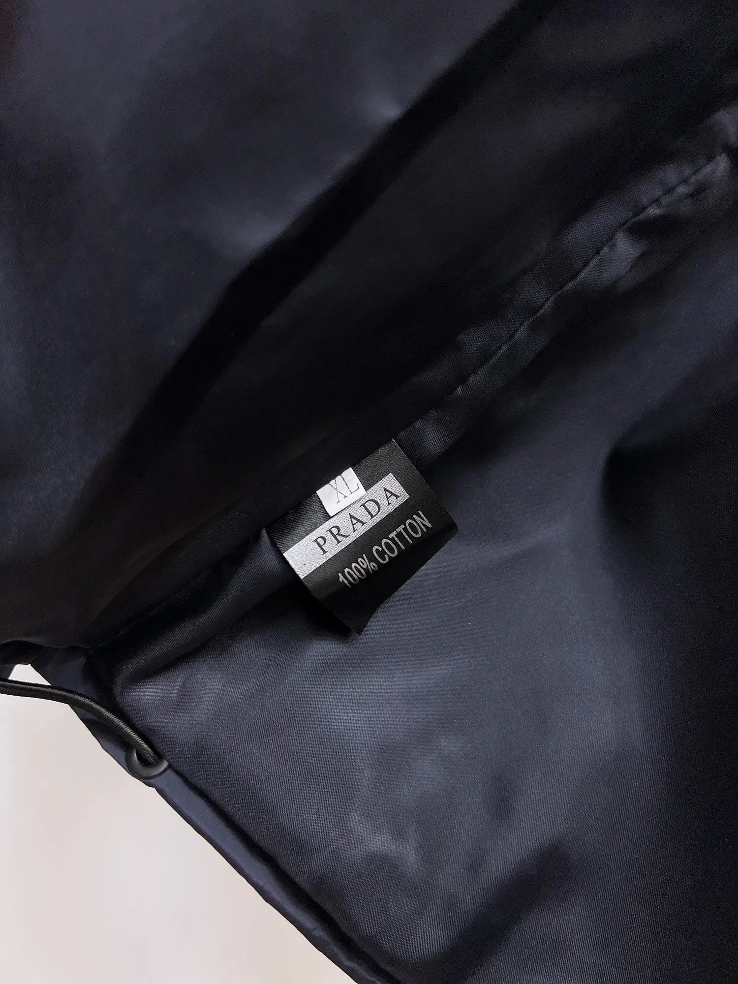 Re-Nylon Hooded Zip-Up Jacket D38015114 — view 10