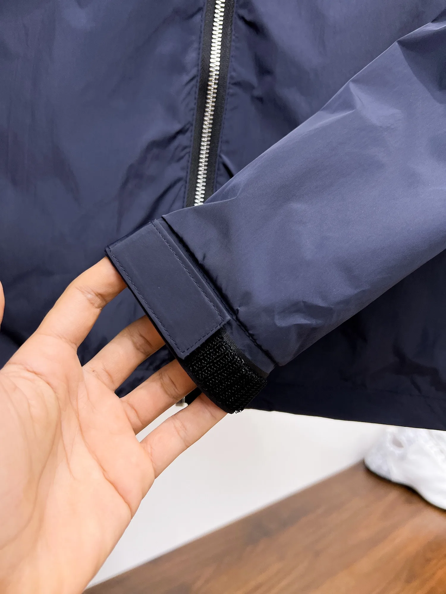 Re-Nylon Hooded Zip-Up Jacket D38015114 — view 12