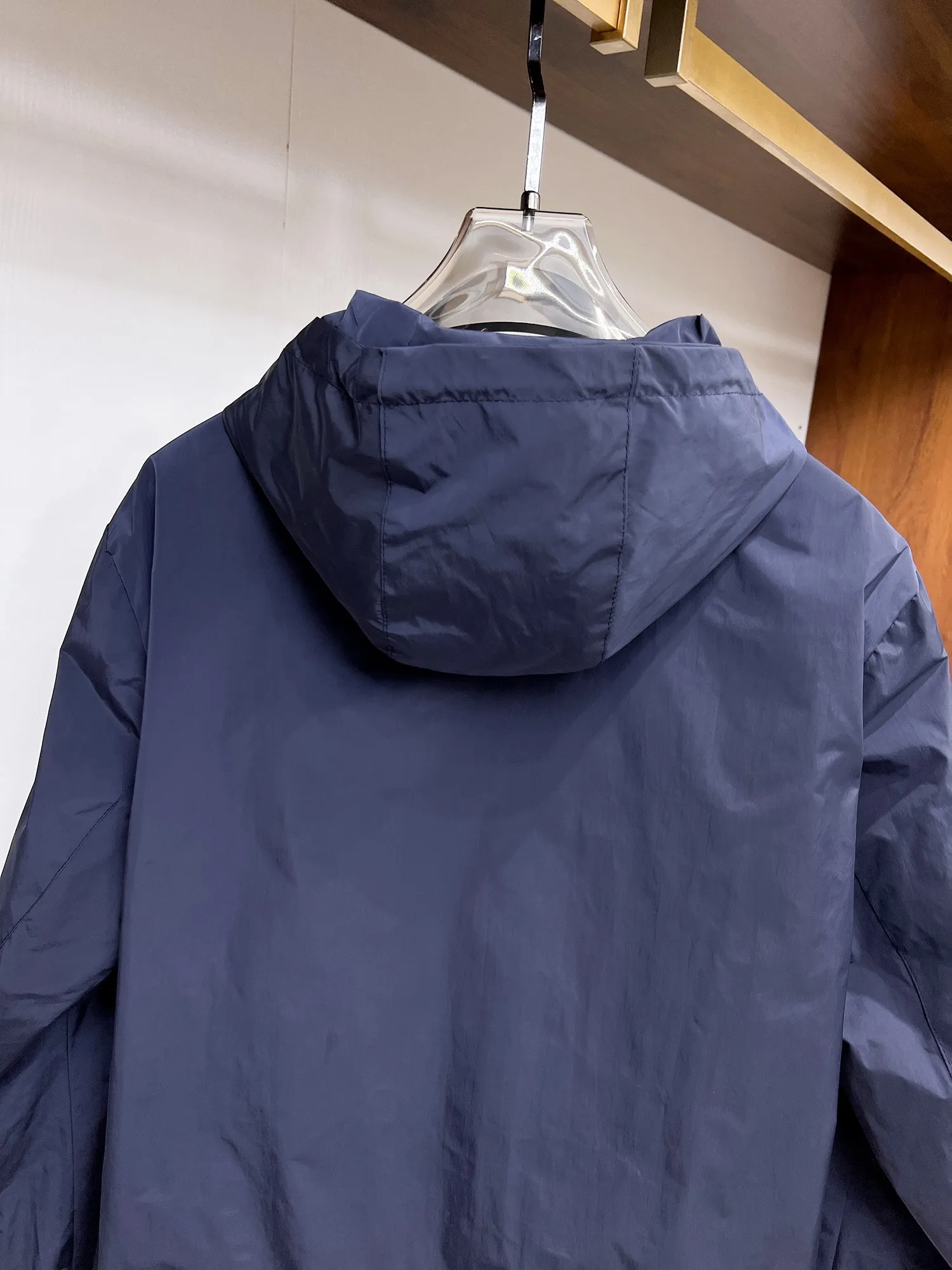Re-Nylon Hooded Zip-Up Jacket D38015114 — view 13