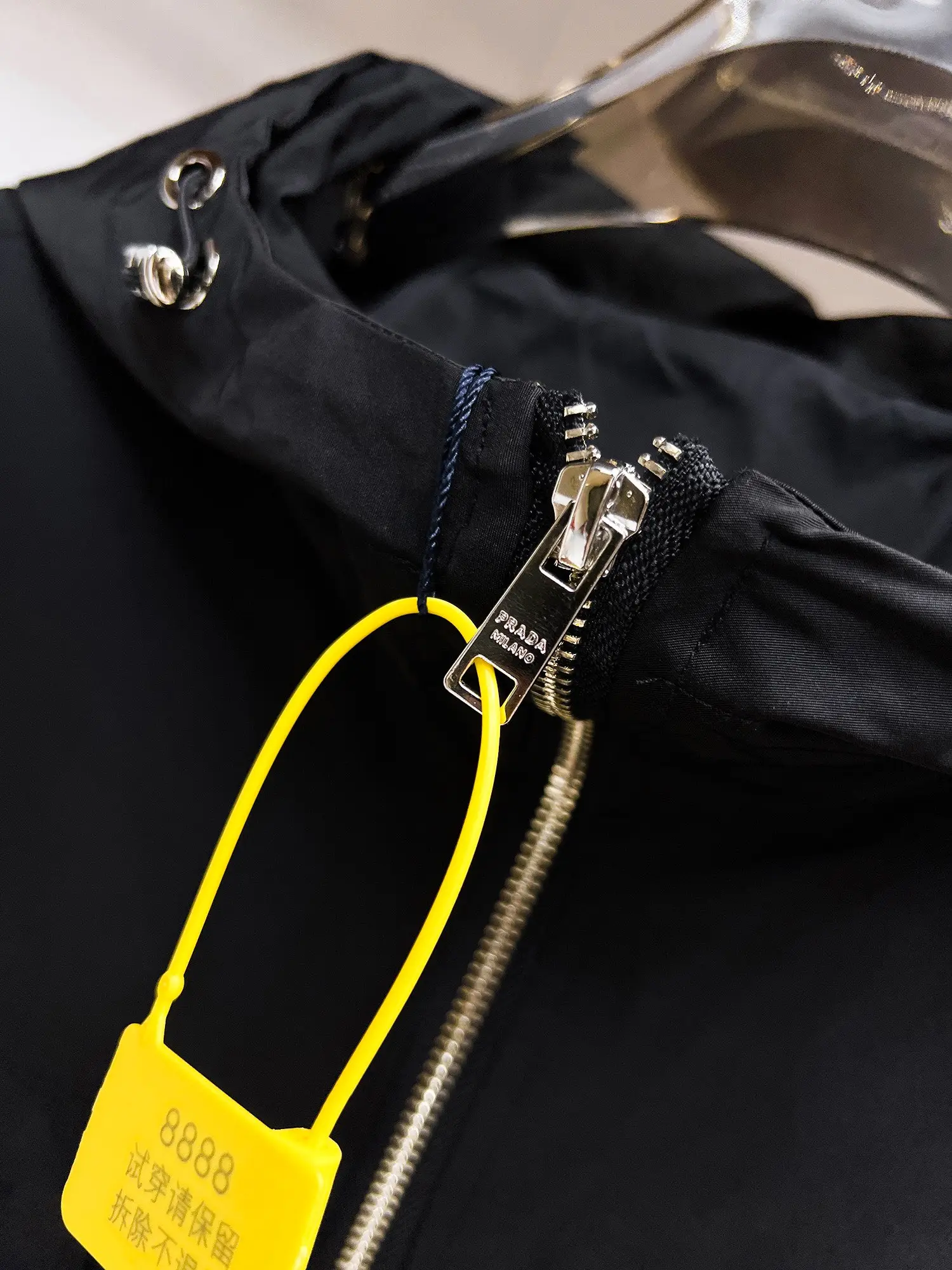 Hooded Utility Jacket with Buckle Pockets D38015135 — view 5