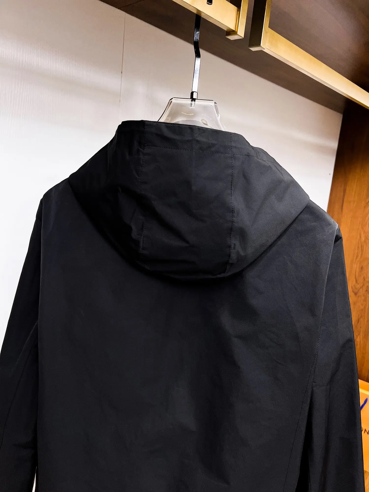Logo-Appliquéd Hooded Shell Jacket D38015137 — view 12
