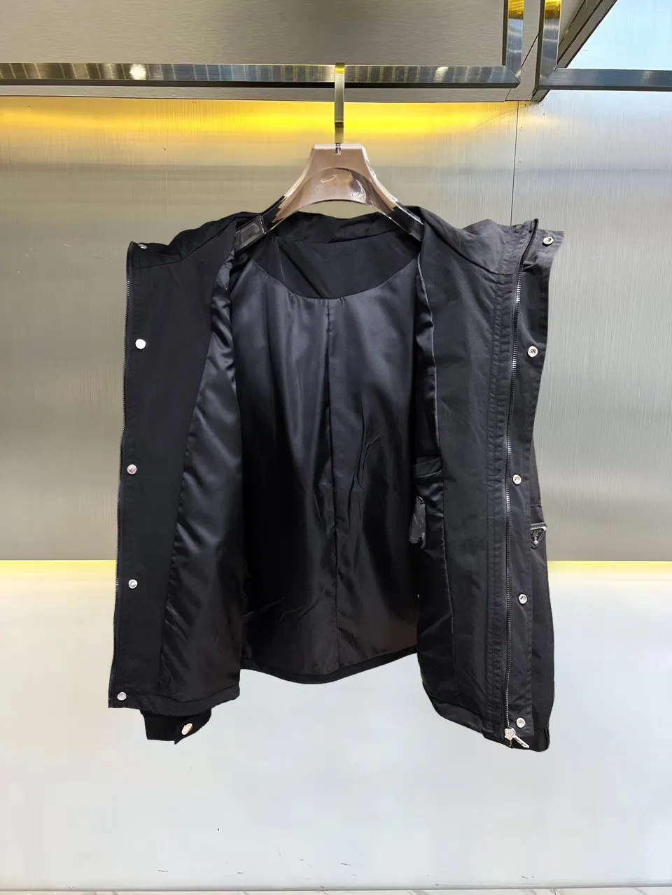 Logo-Appliquéd Hooded Field Jacket D38015138 — view 3
