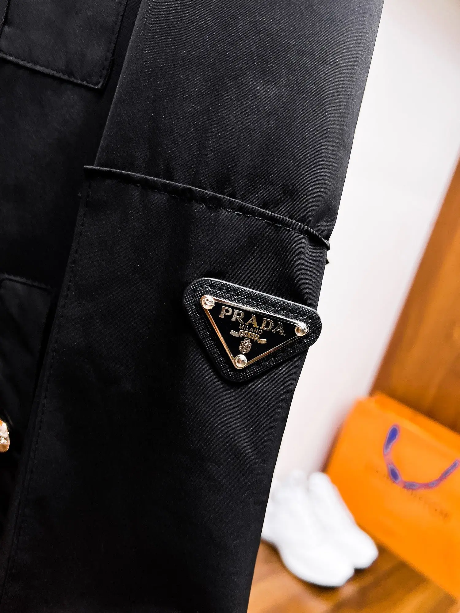 Logo-Appliquéd Hooded Field Jacket D38015138 — view 7