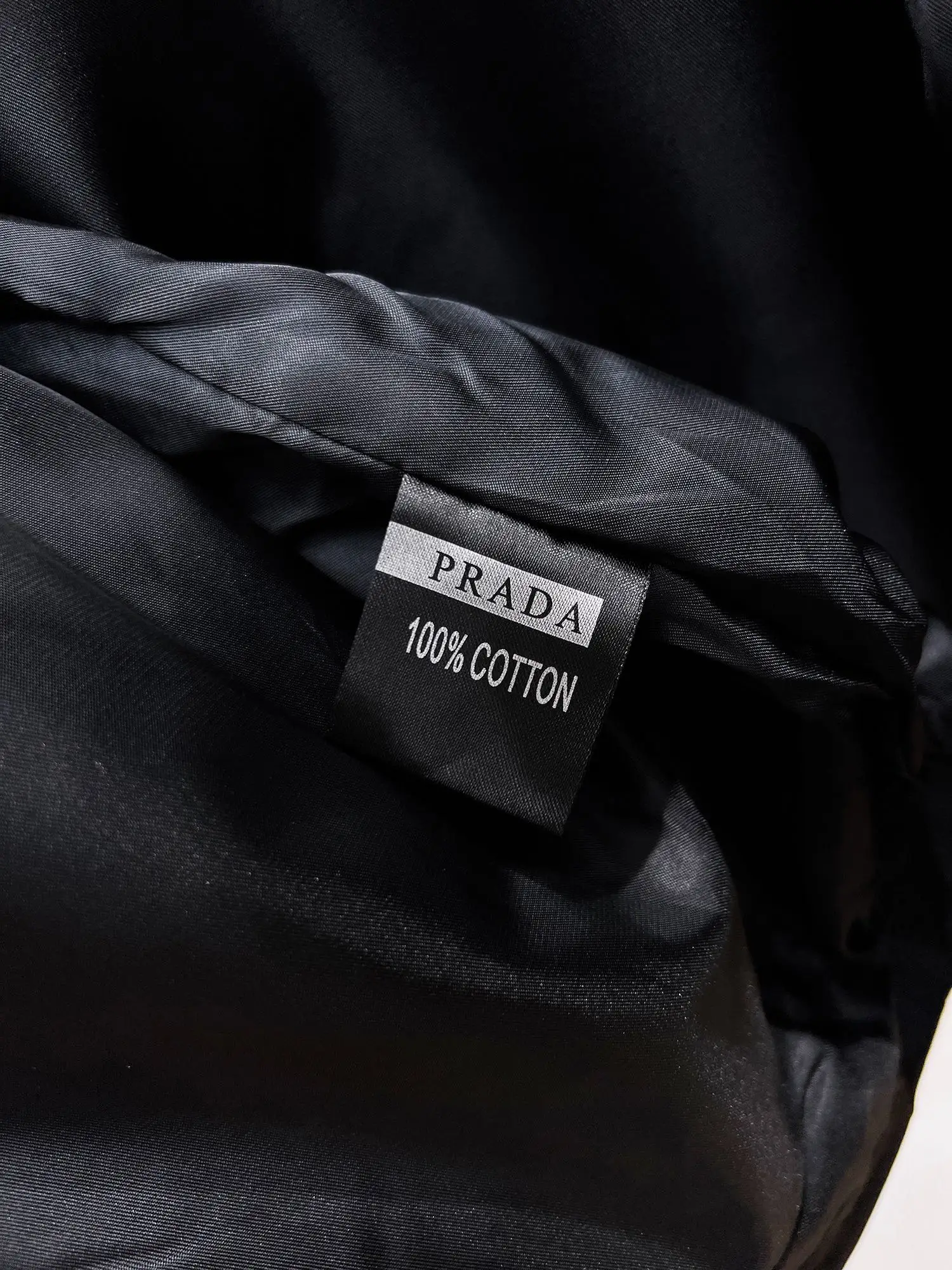 Logo-Plaque Hooded Shell Jacket D38015108 — view 10